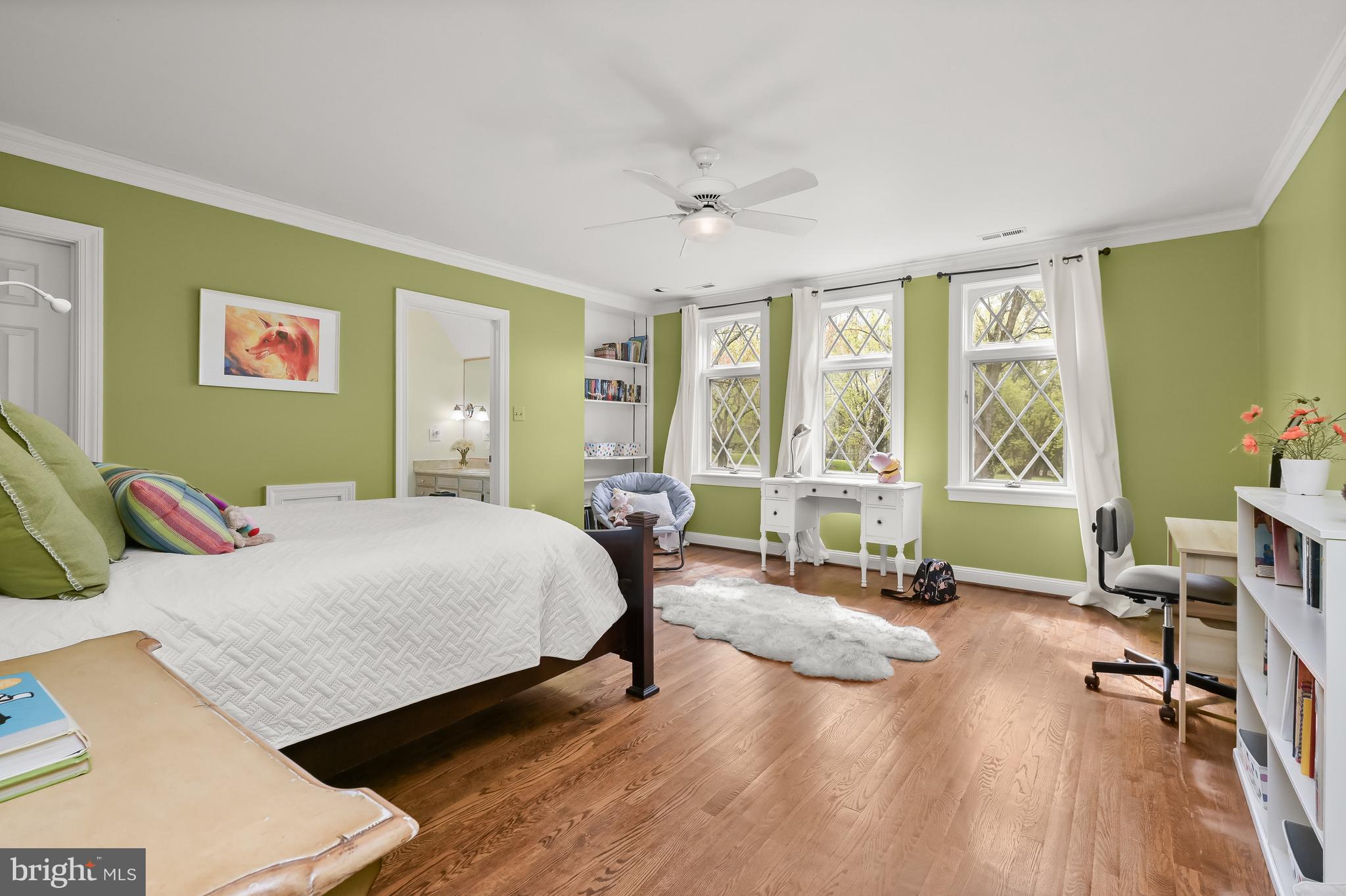 POTOMAC OUTSIDE - Residential