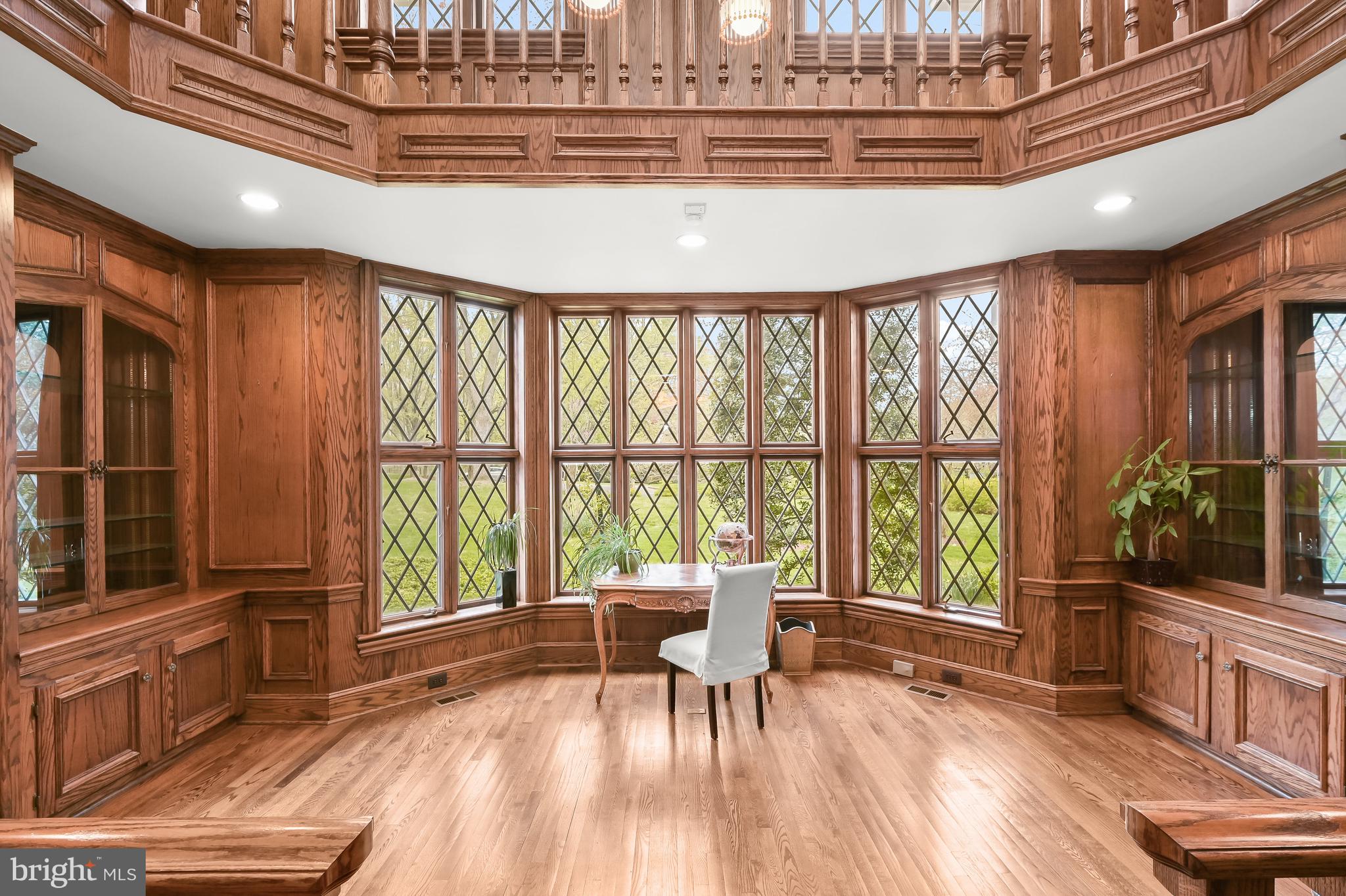 POTOMAC OUTSIDE - Residential