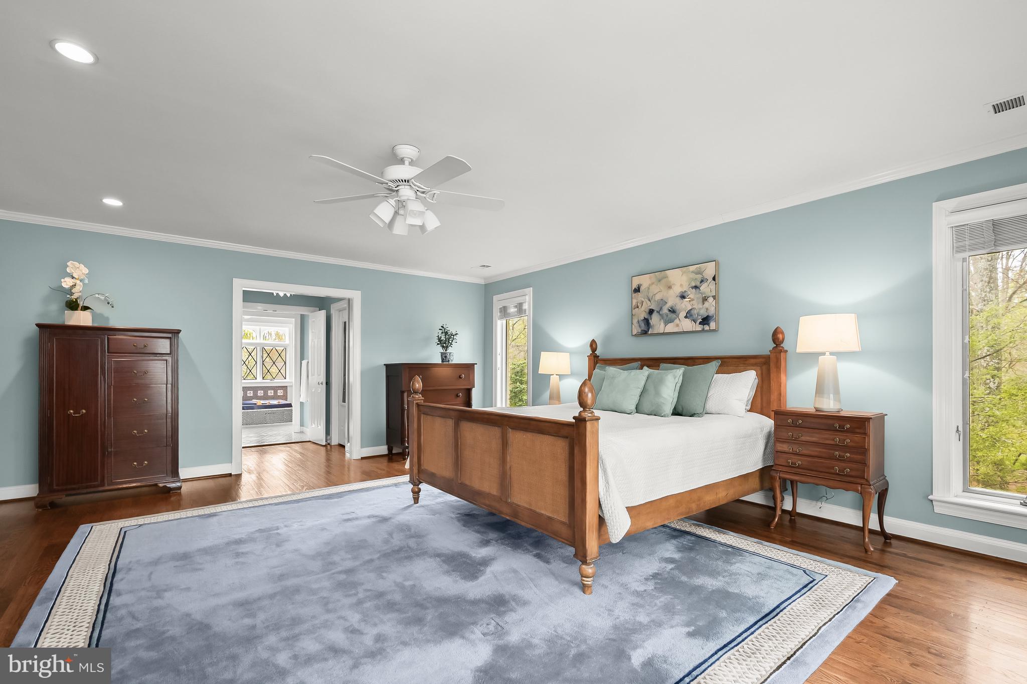 POTOMAC OUTSIDE - Residential