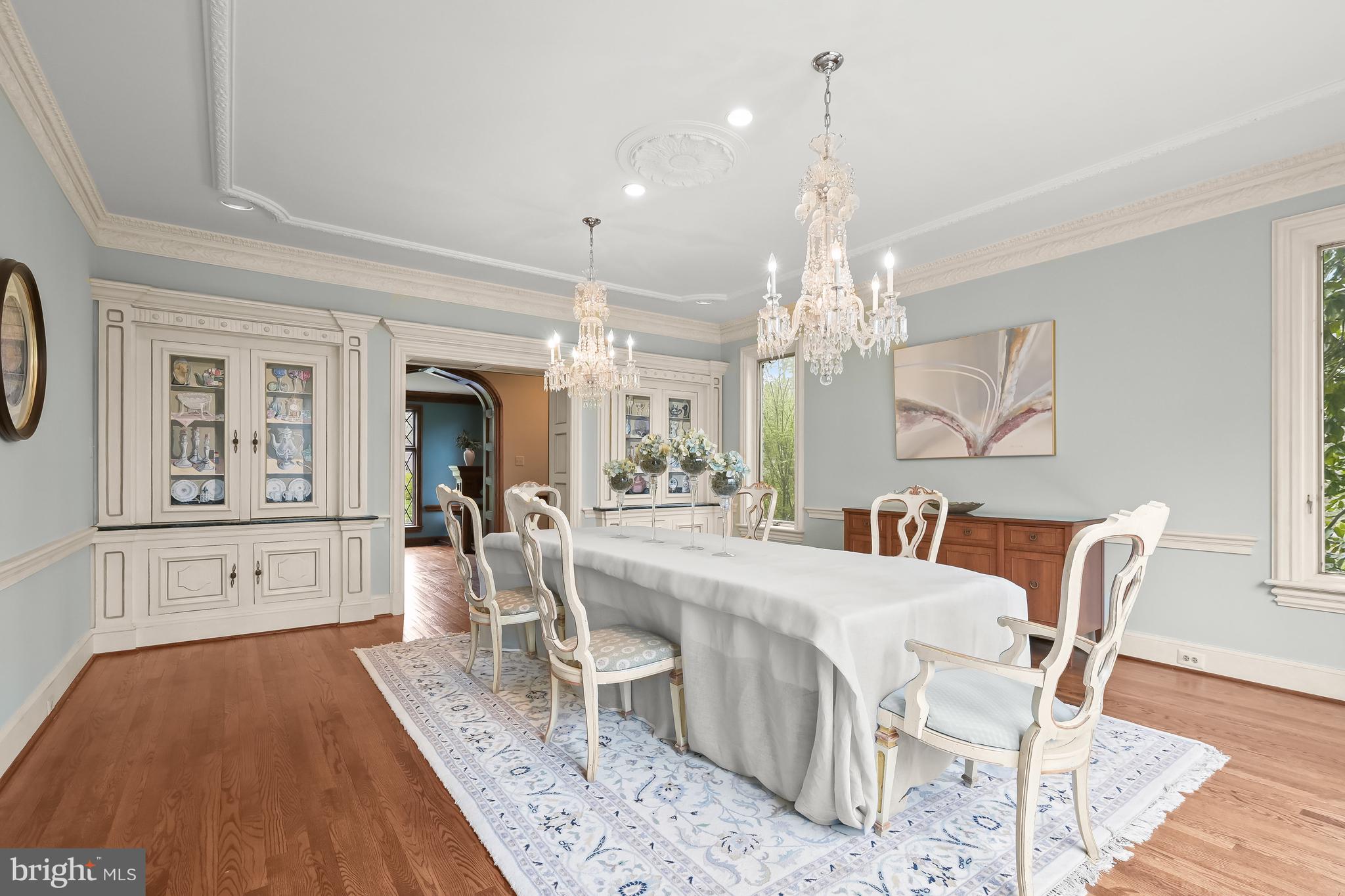 POTOMAC OUTSIDE - Residential