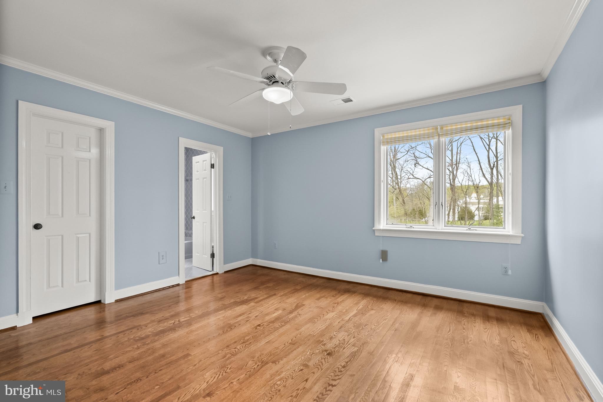 POTOMAC OUTSIDE - Residential