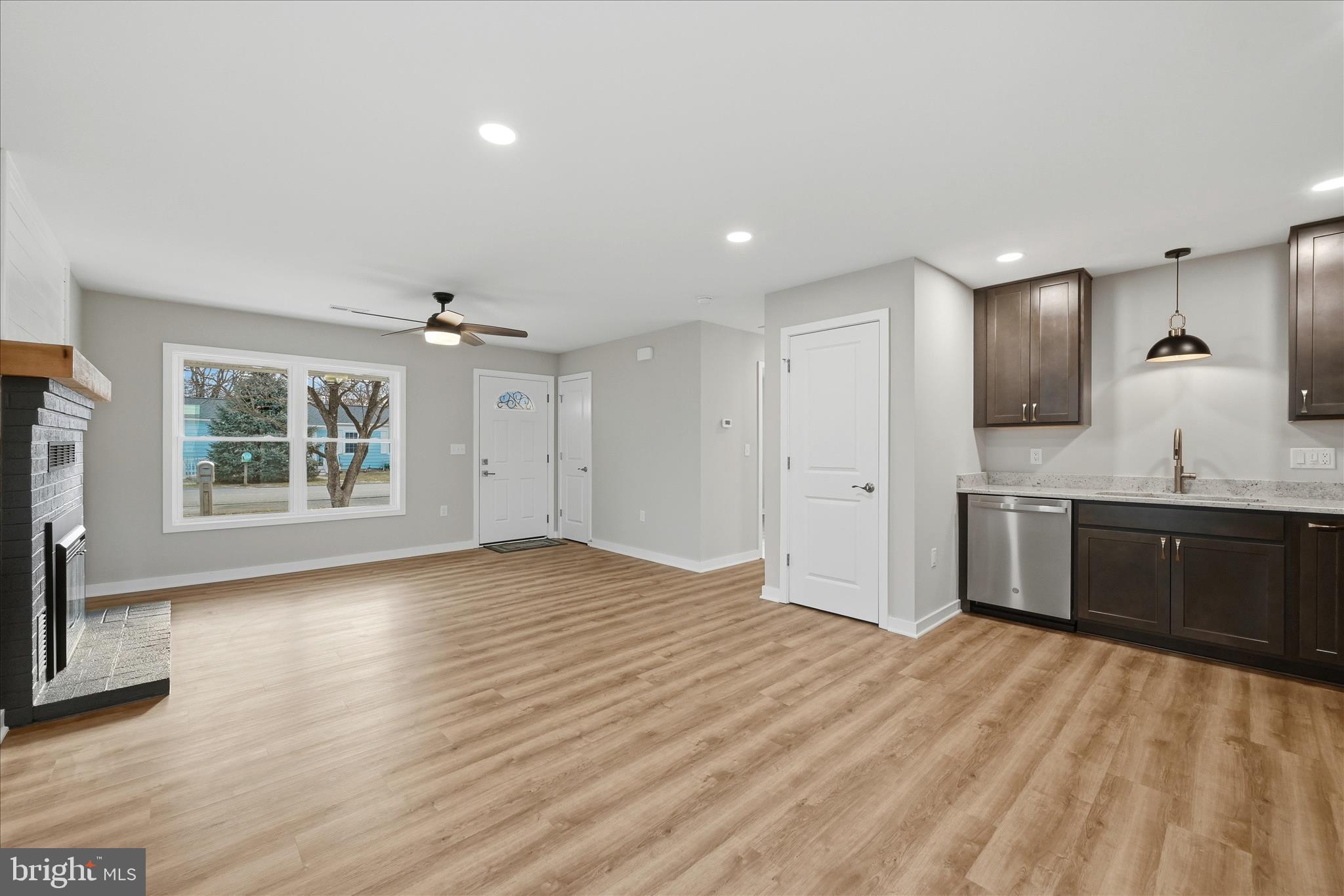 NORTHWESTERN HILLS - Residential