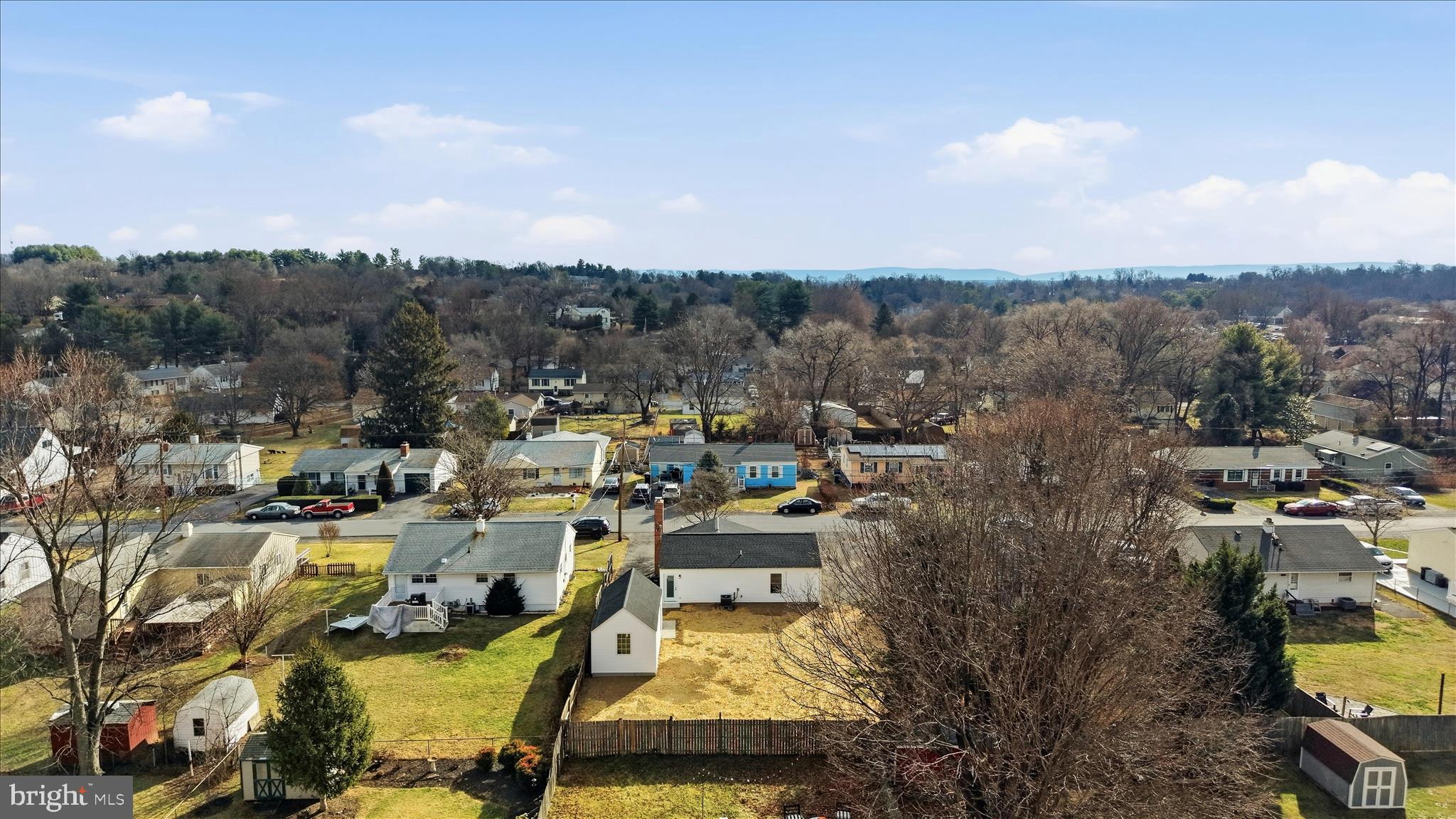 NORTHWESTERN HILLS - Residential
