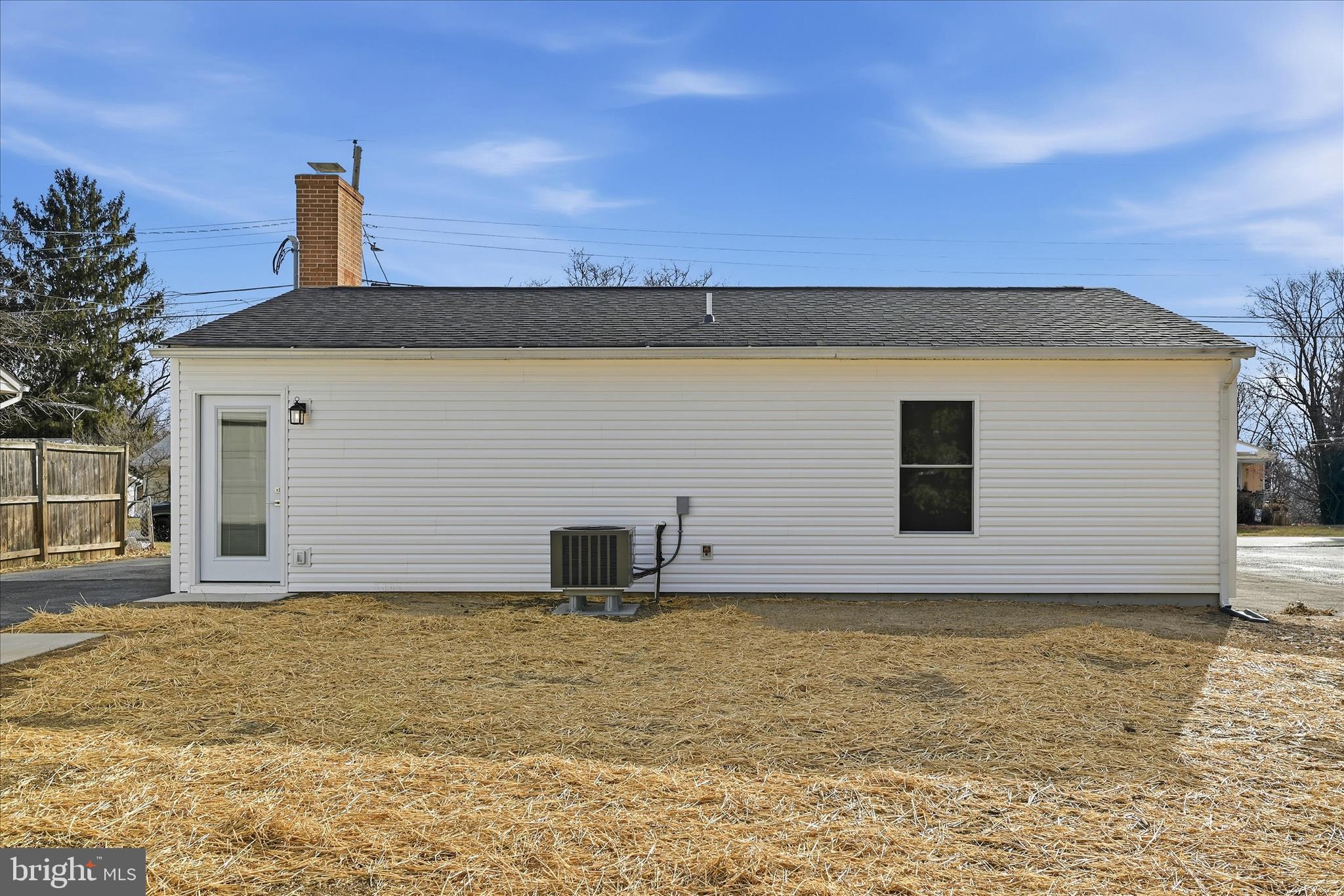 NORTHWESTERN HILLS - Residential