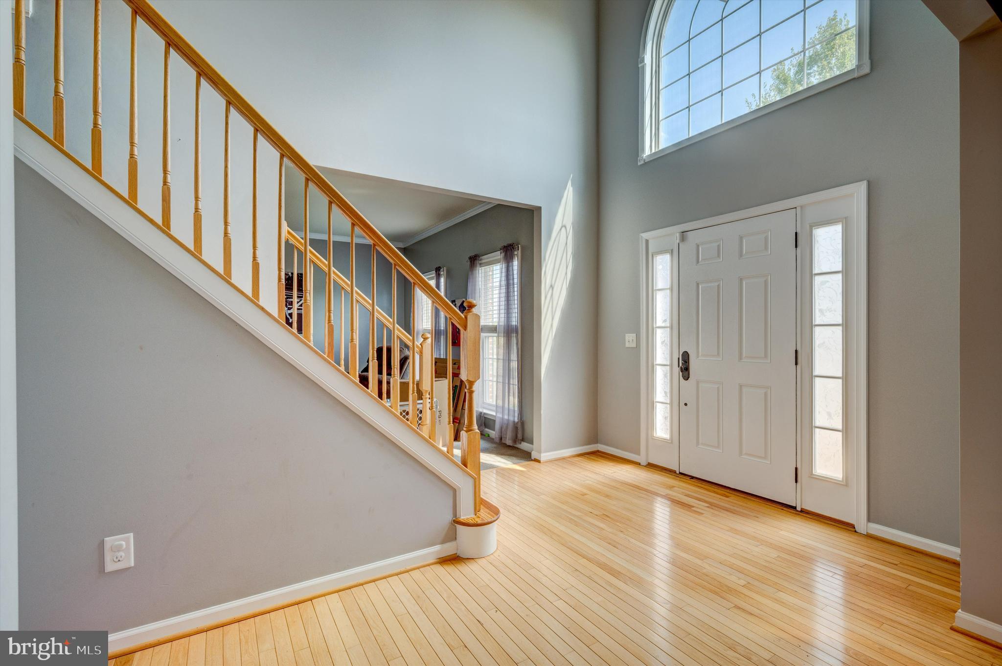 RIVER HILLS - Residential