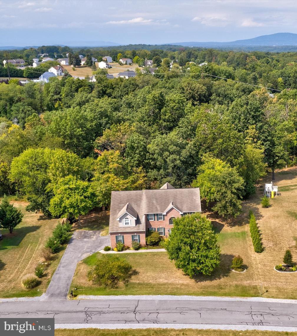 RIVER HILLS - Residential