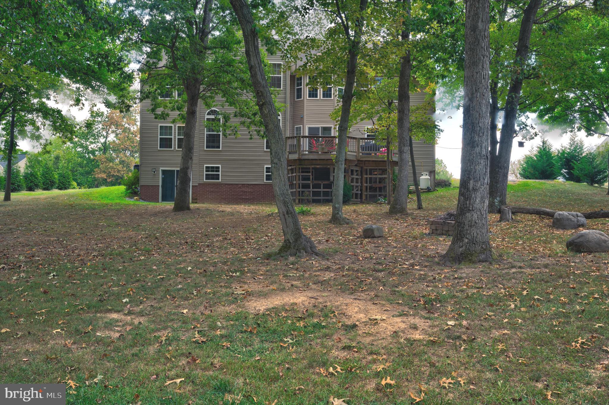 RIVER HILLS - Residential