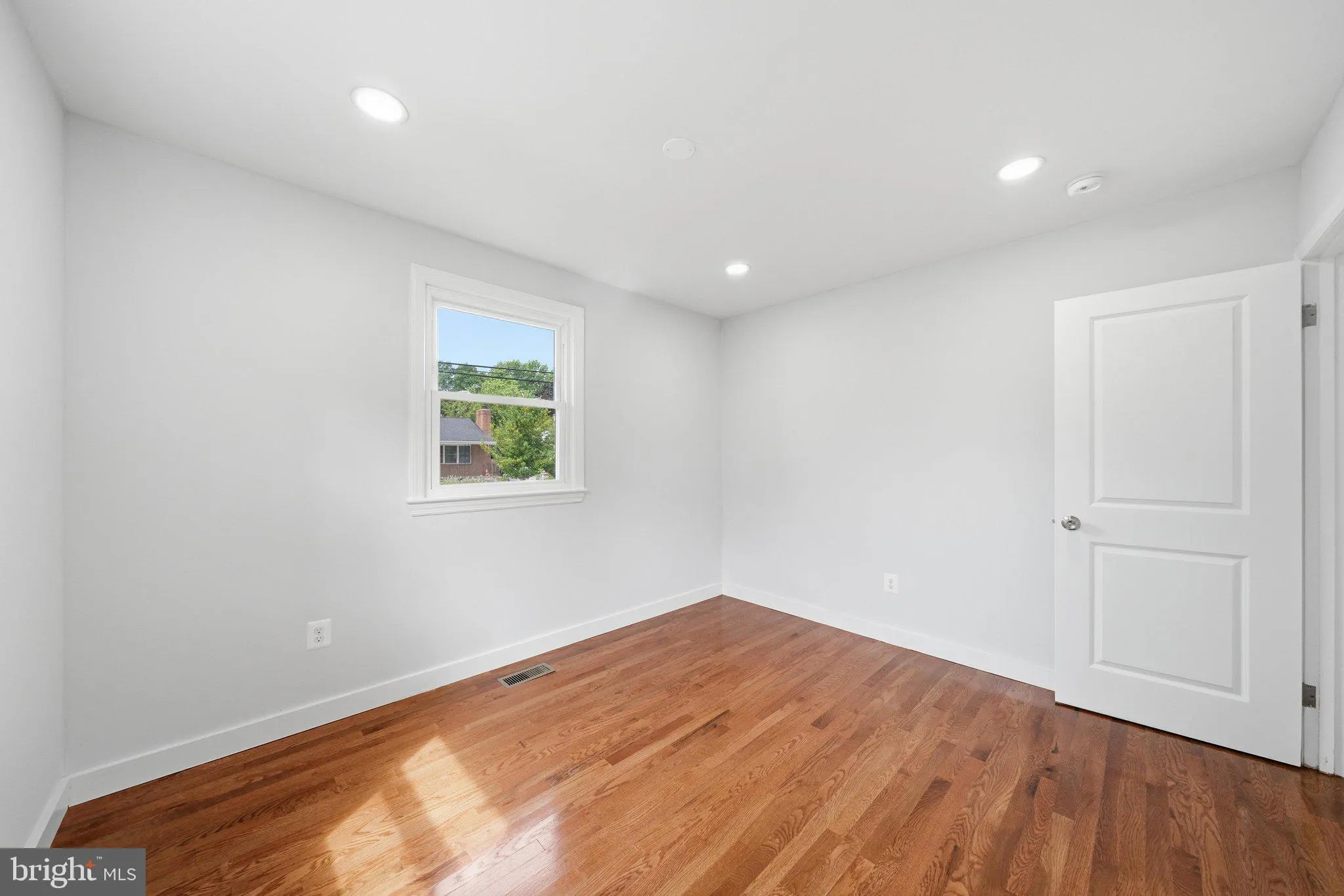 Additional image 108 of 6618 Newport Road, Hyattsville, MD 20784