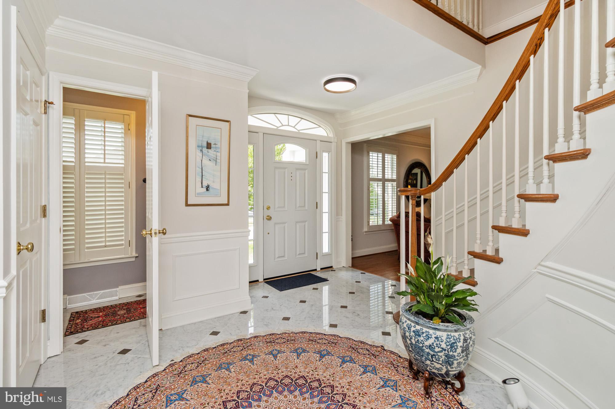 215 ROLLING KNOLL DRIVE