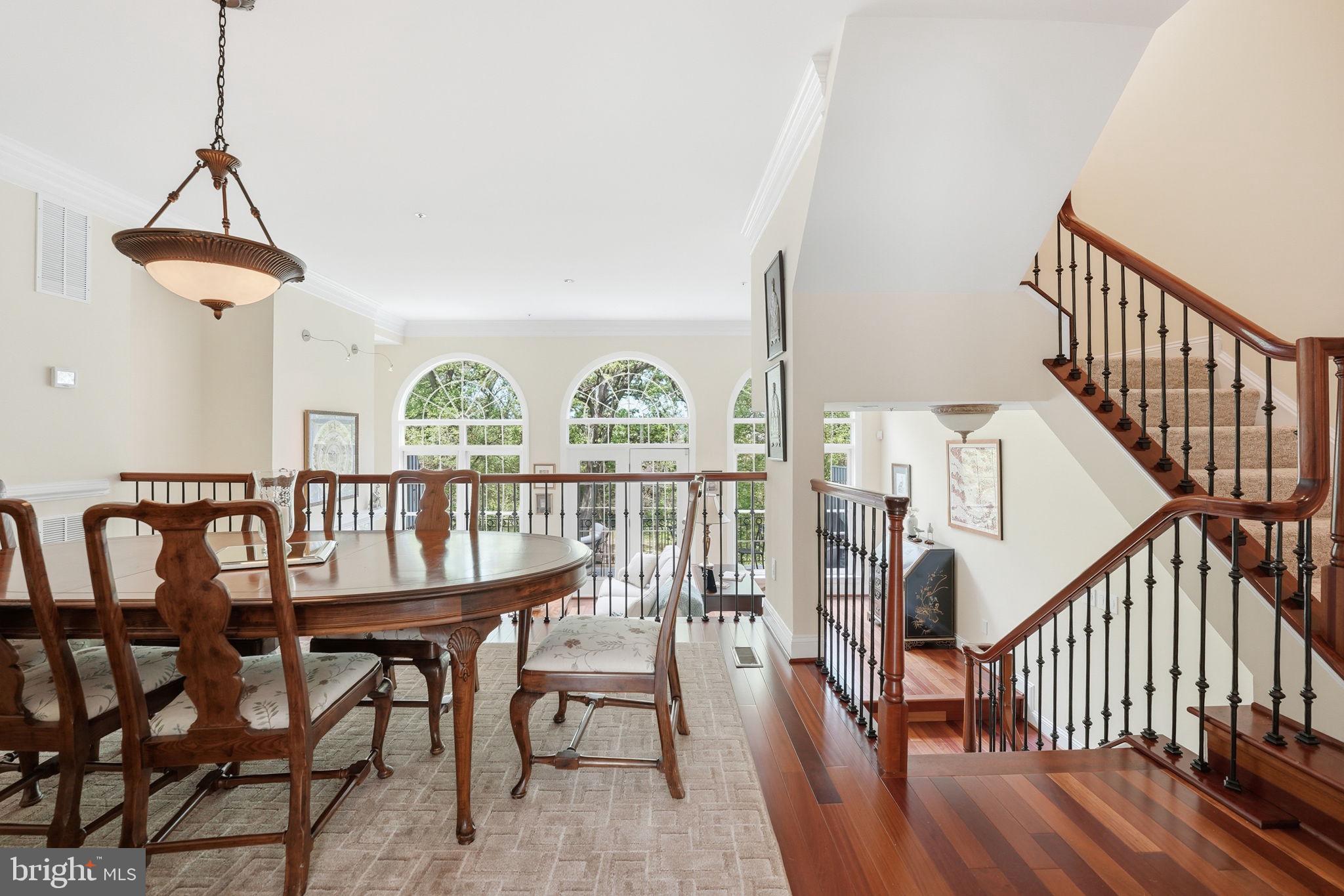 PALISADES PARK - Residential