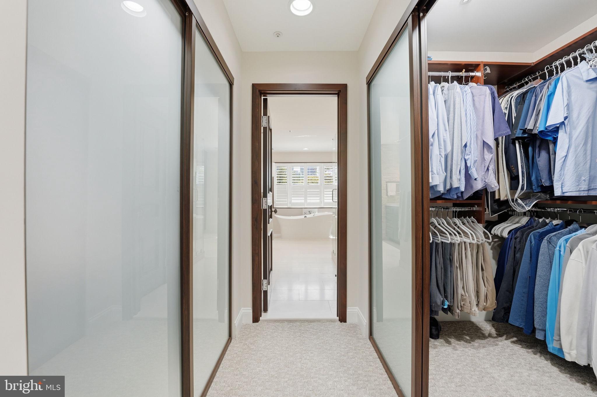 PALISADES PARK - Residential