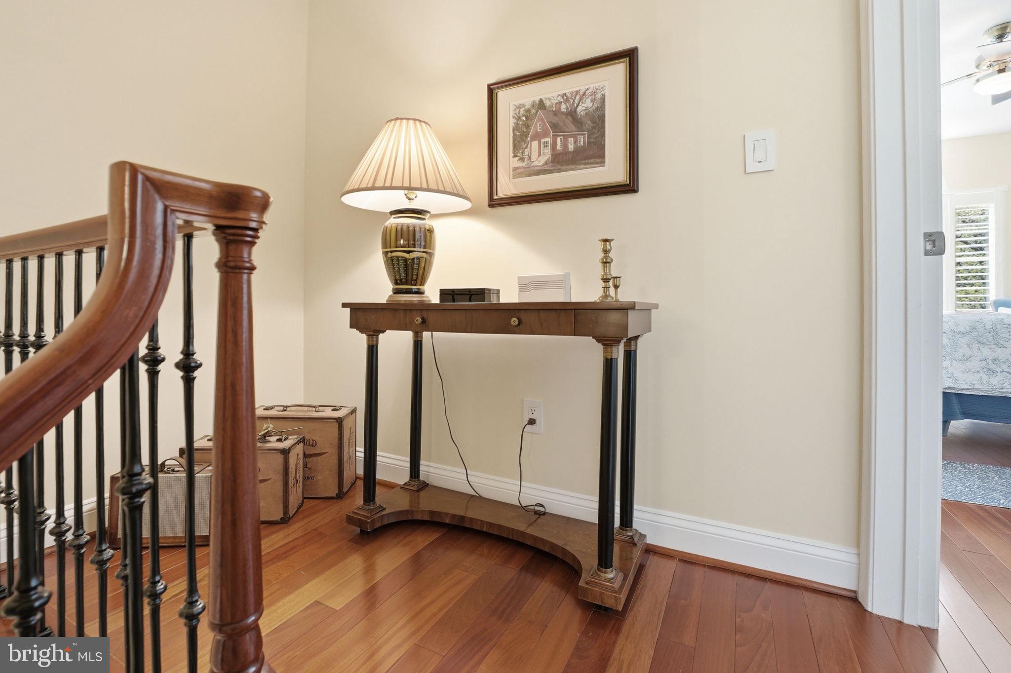 PALISADES PARK - Residential