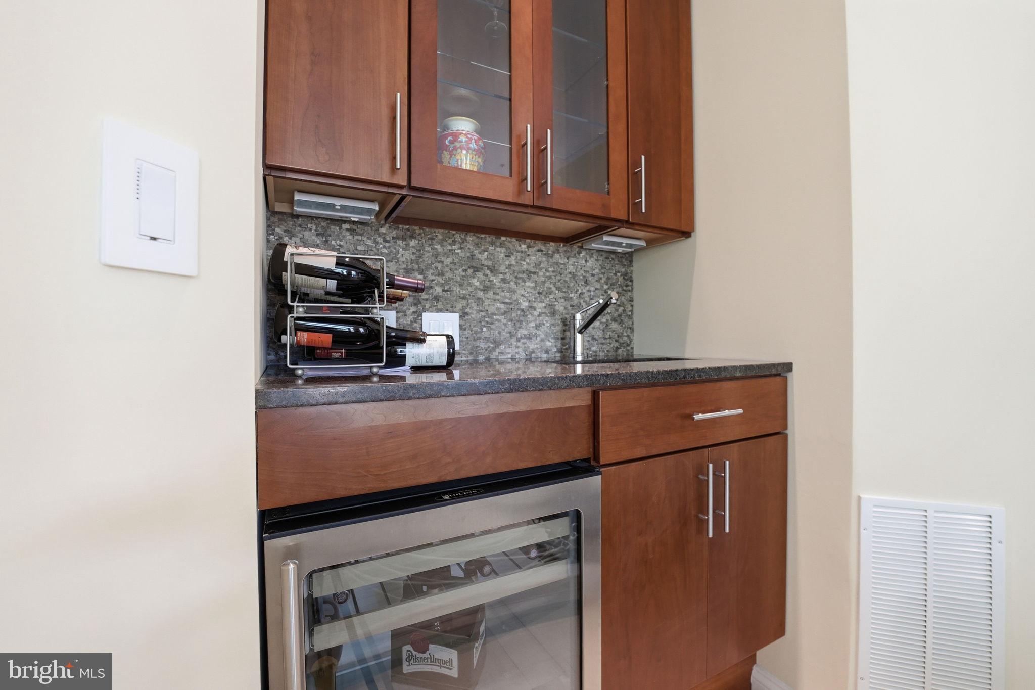 PALISADES PARK - Residential