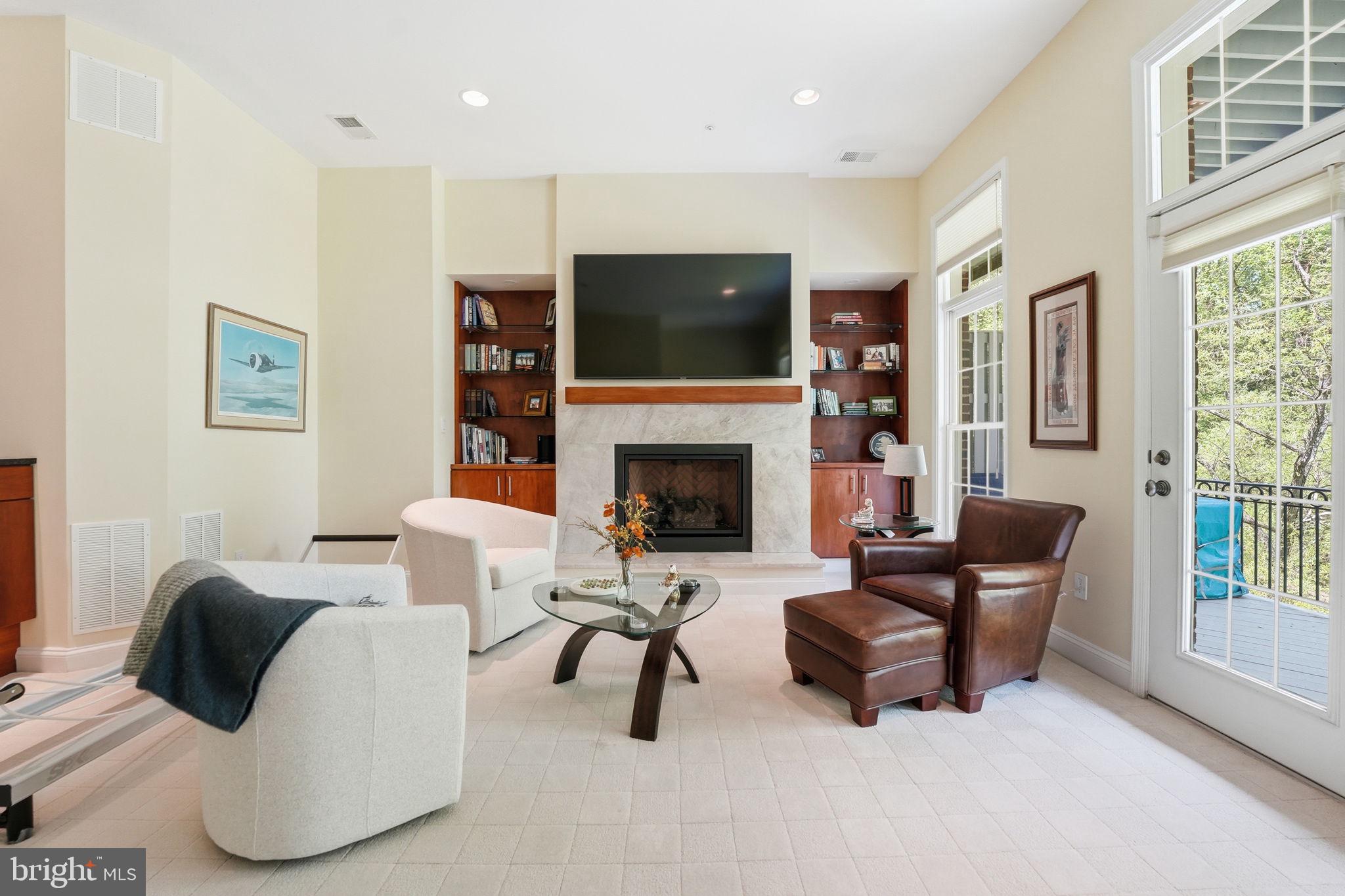 PALISADES PARK - Residential