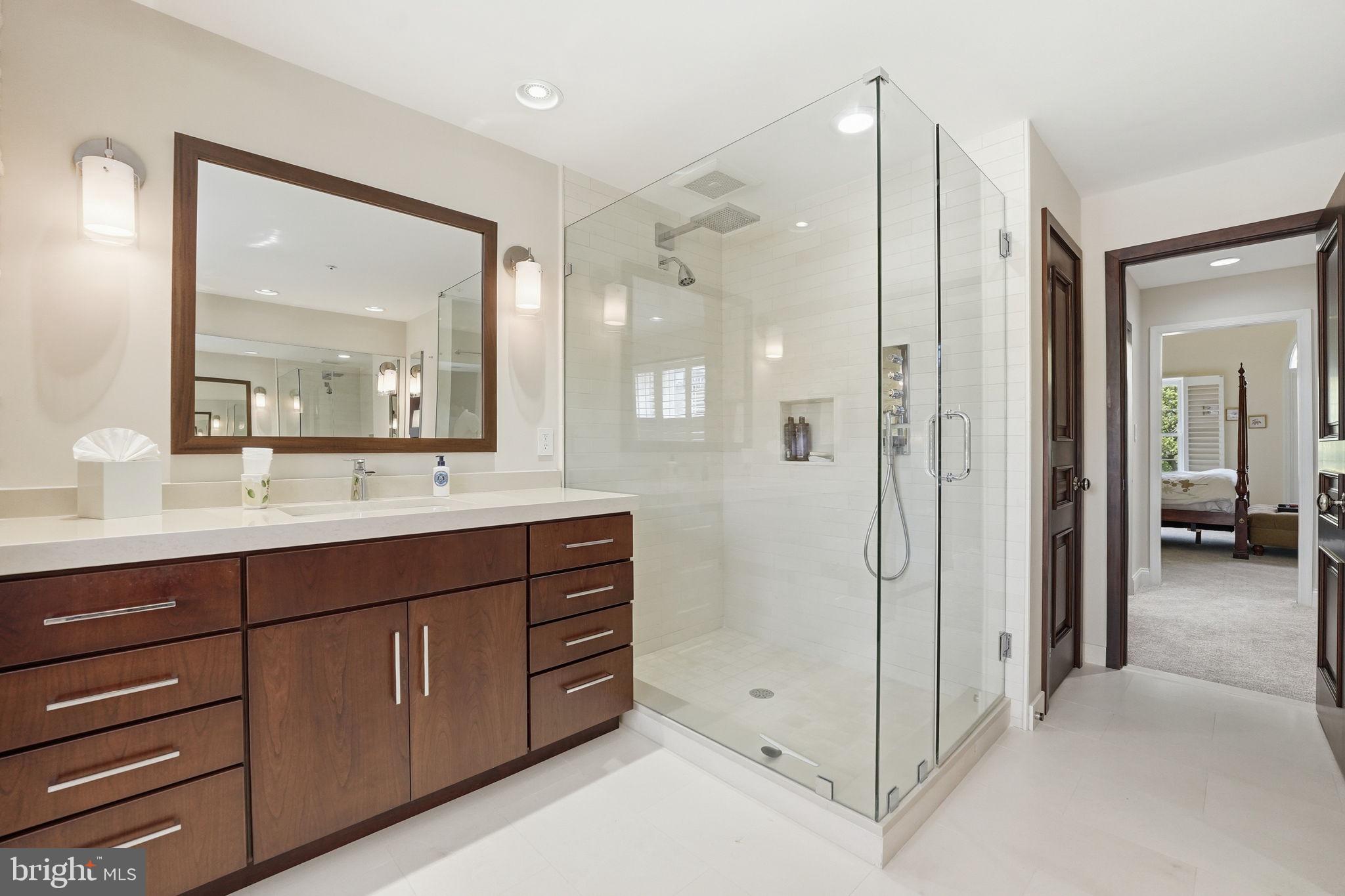 PALISADES PARK - Residential