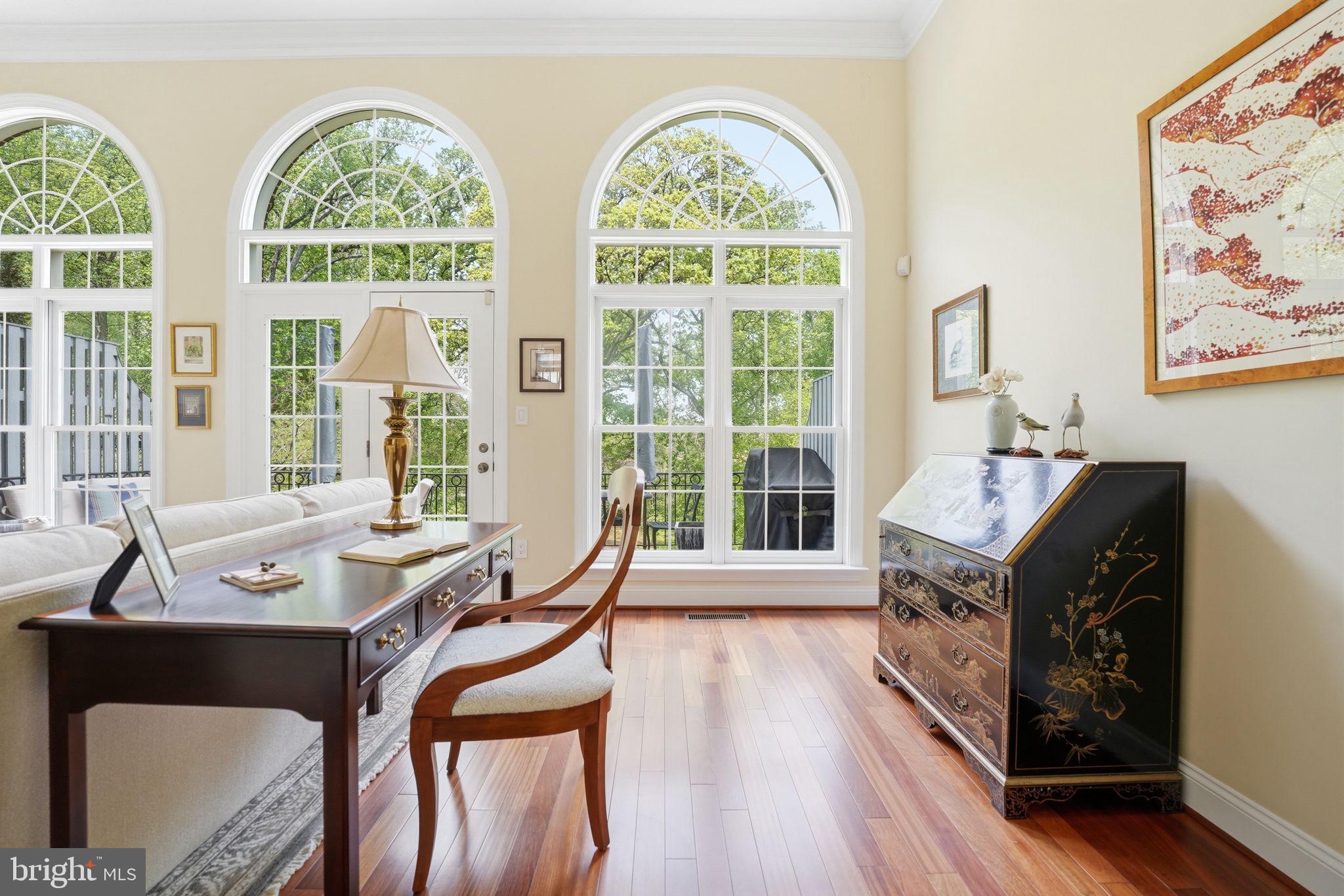 PALISADES PARK - Residential