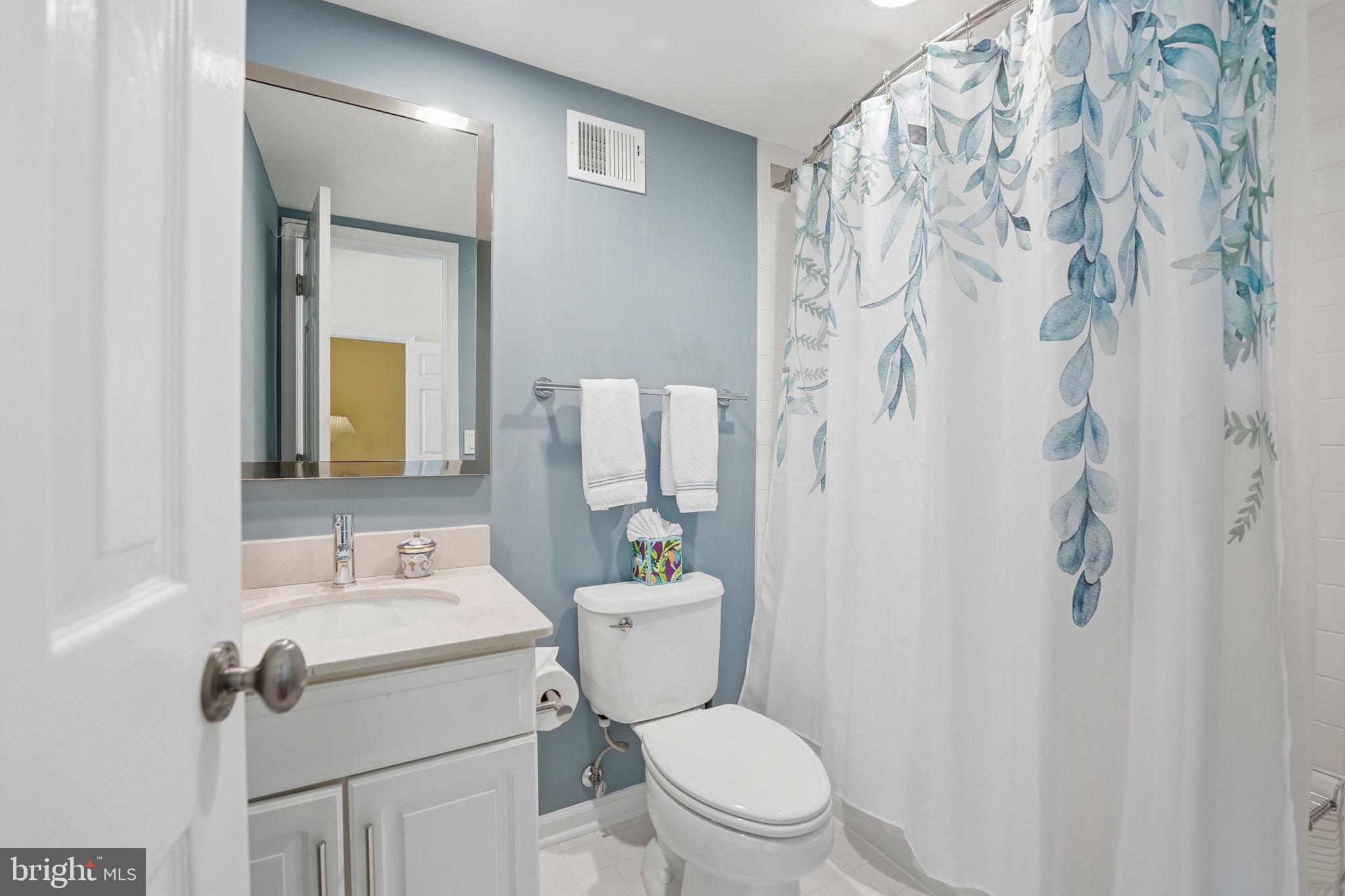 PALISADES PARK - Residential