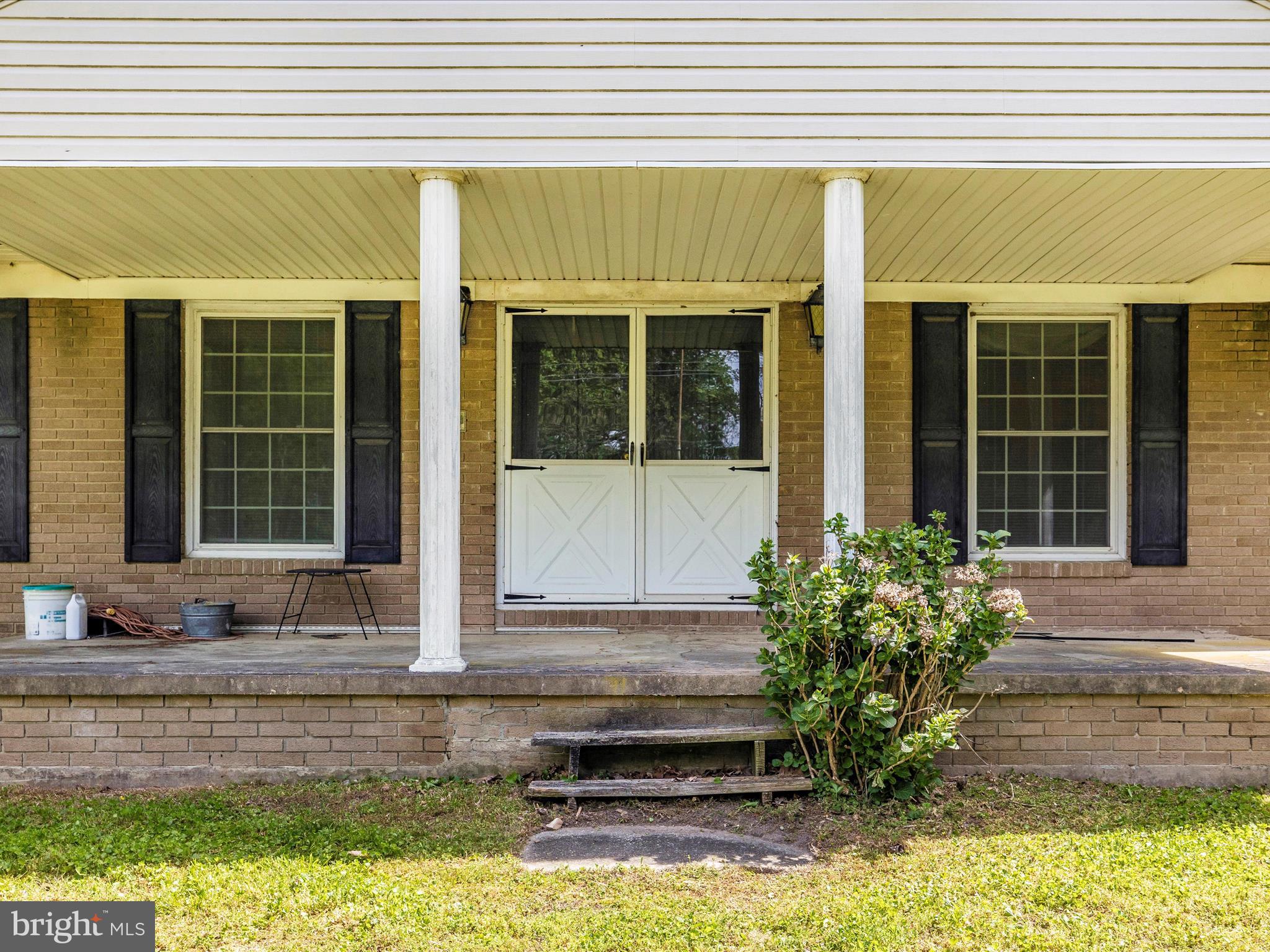 5485 SOLOMONS ISLAND ROAD