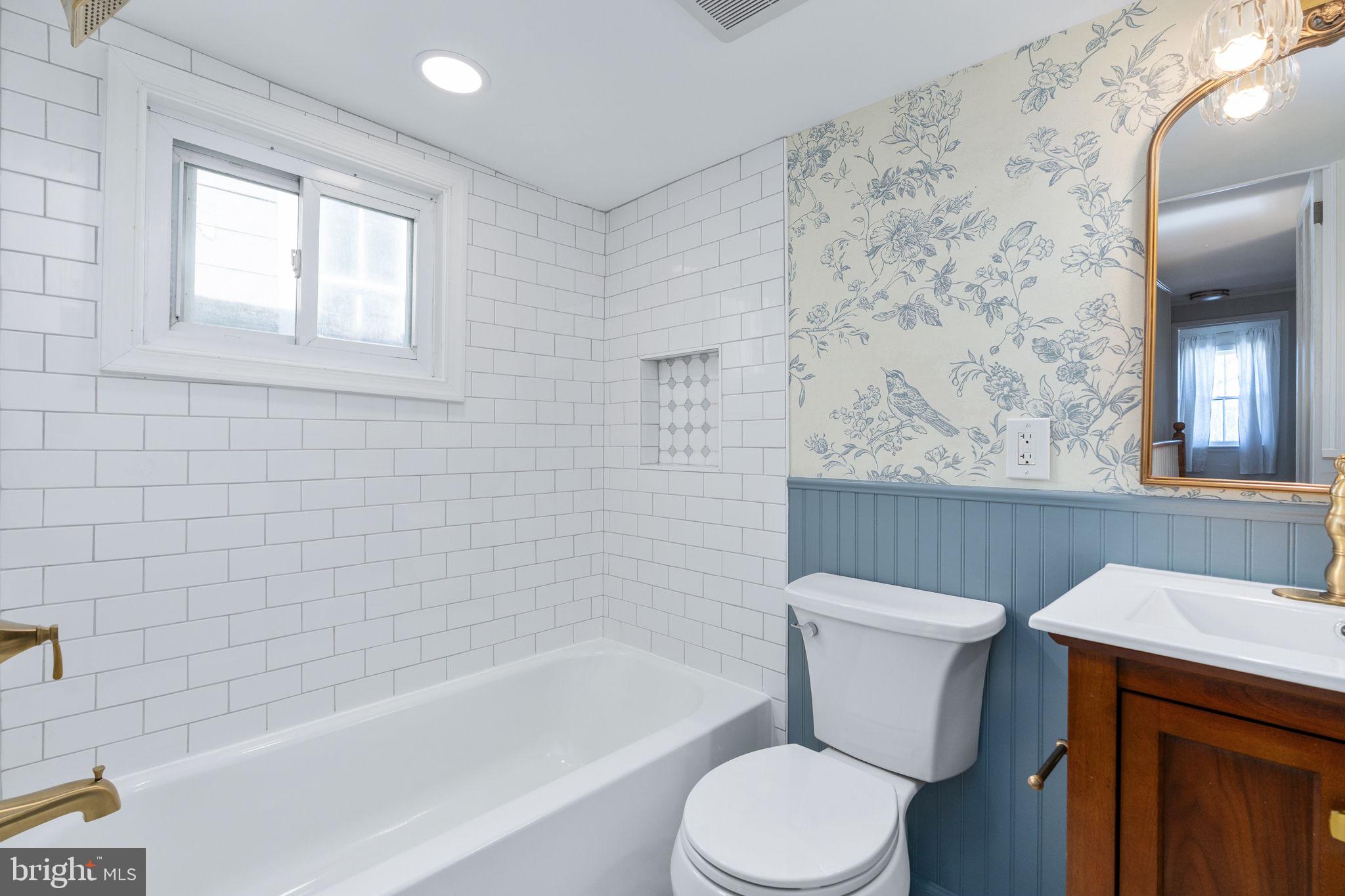 DOWNTOWN FREDERICKSBURG - Residential