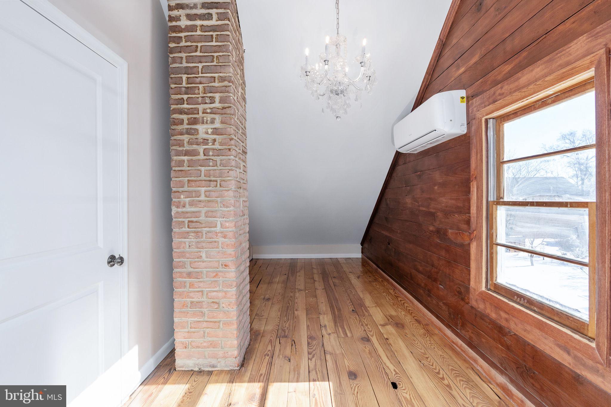 DOWNTOWN FREDERICKSBURG - Residential