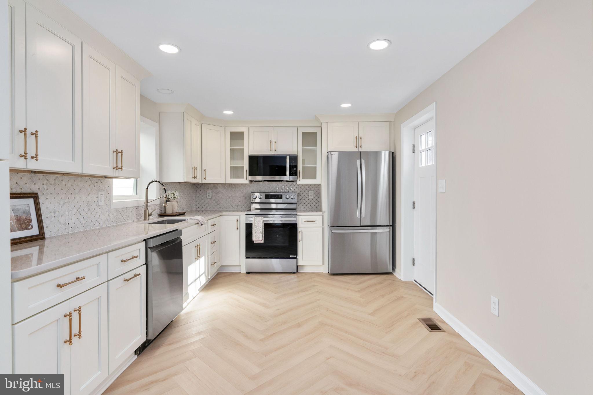 DOWNTOWN FREDERICKSBURG - Residential