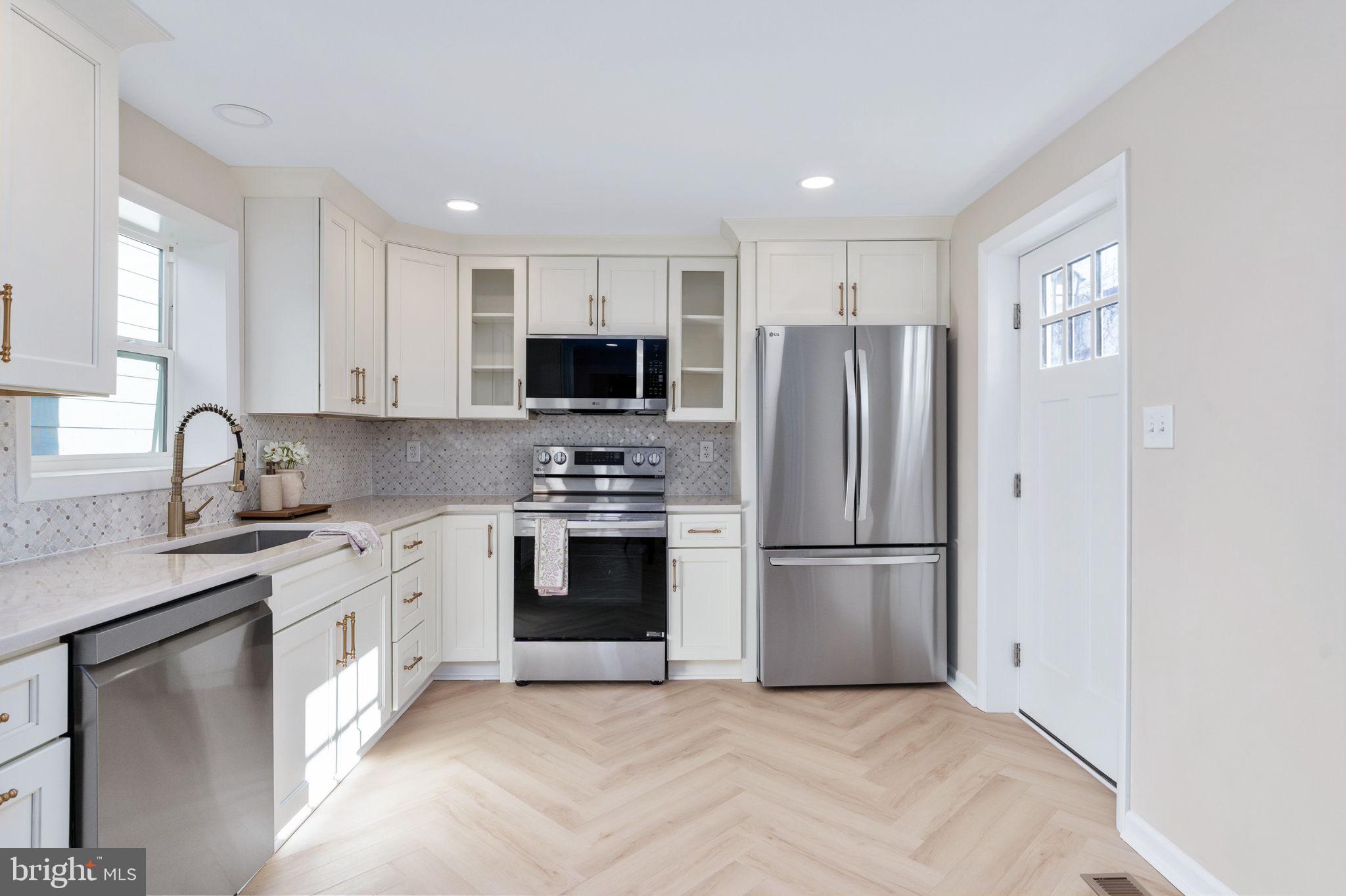 DOWNTOWN FREDERICKSBURG - Residential