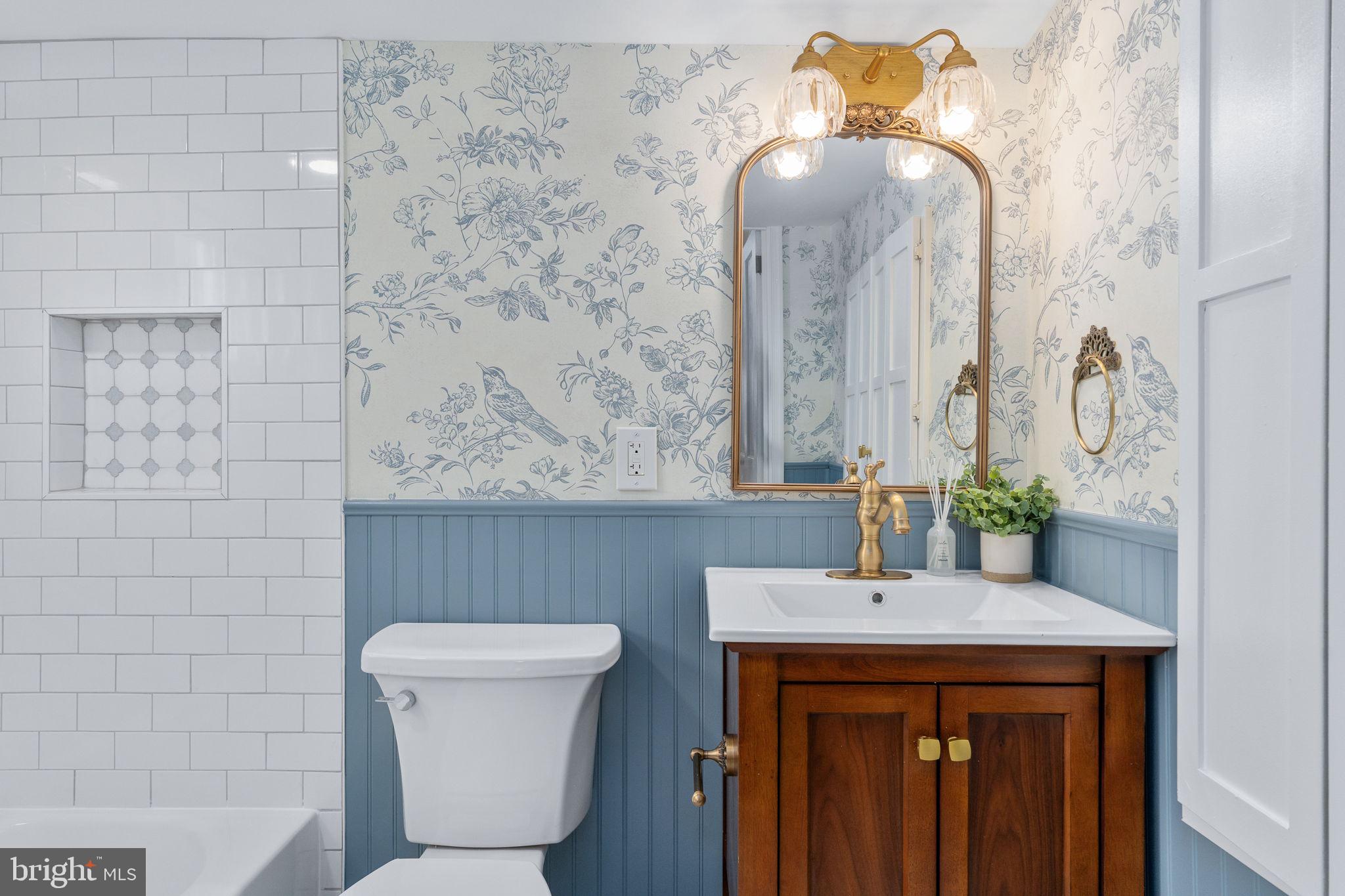 DOWNTOWN FREDERICKSBURG - Residential