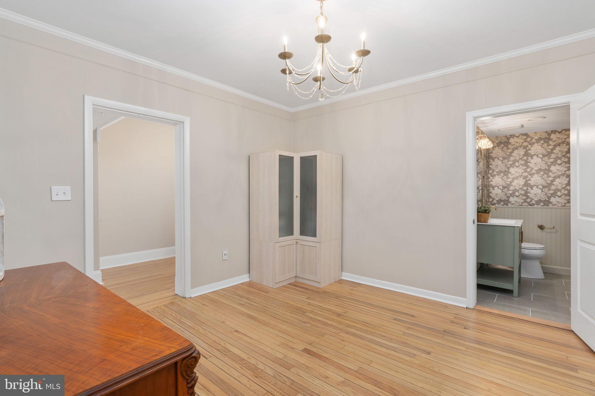 DOWNTOWN FREDERICKSBURG - Residential