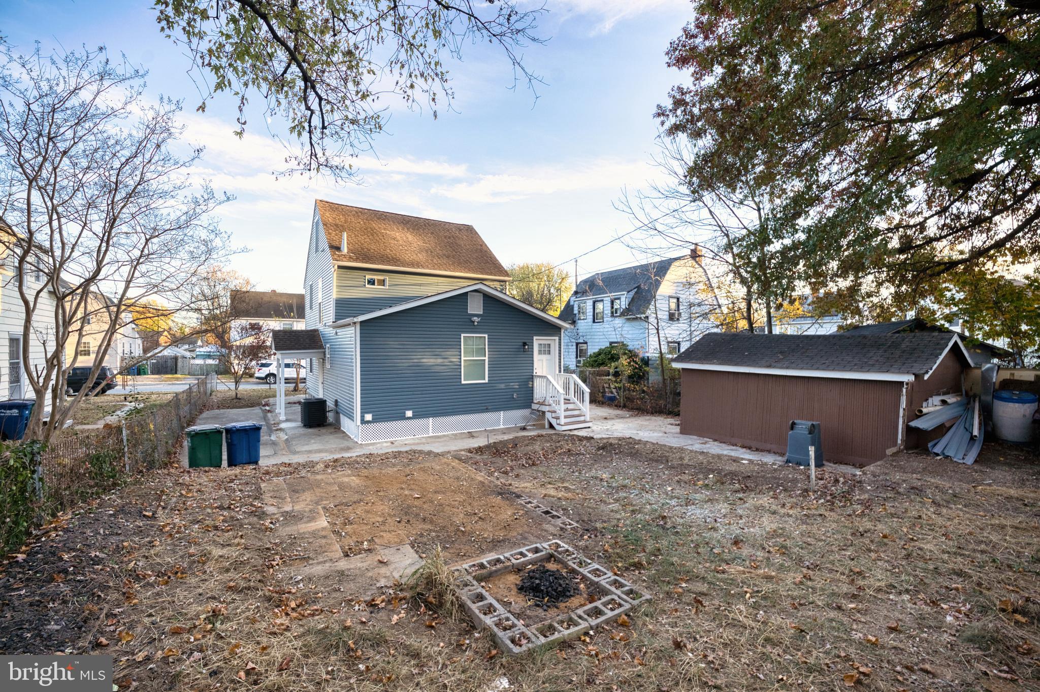 OSBORN TRACK - Residential