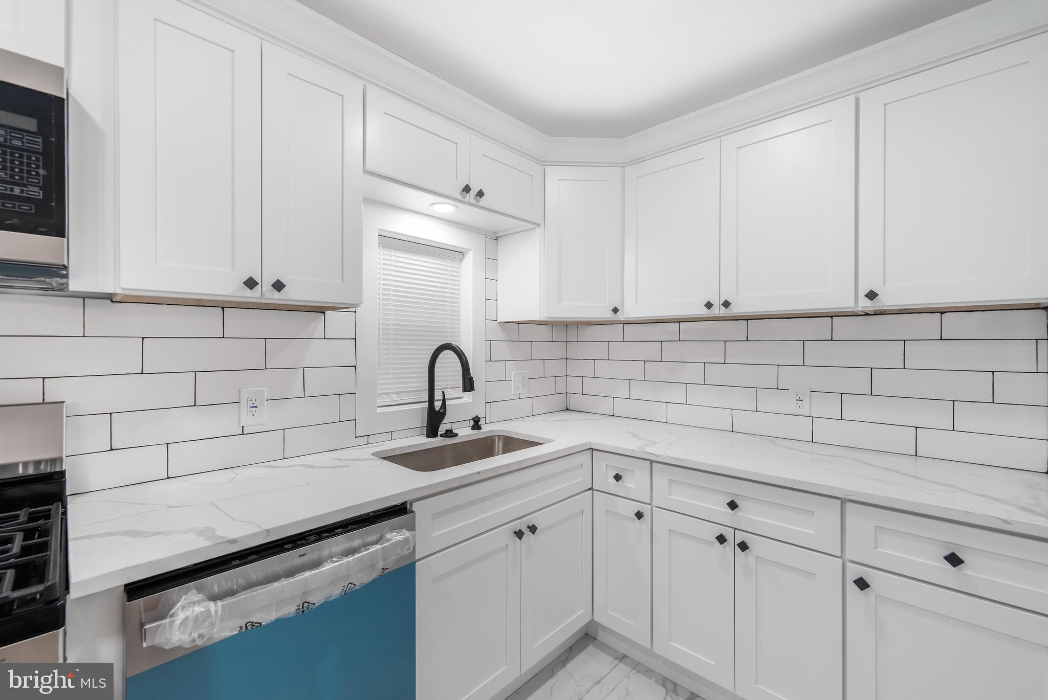 OSBORN TRACK - Residential