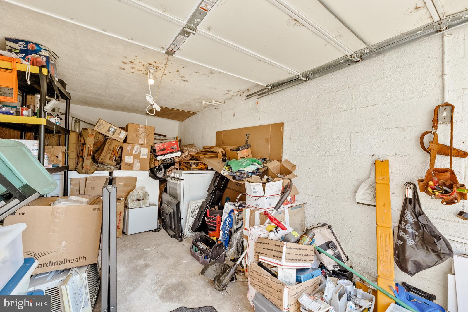 MAYFAIR (WEST) - Residential Income