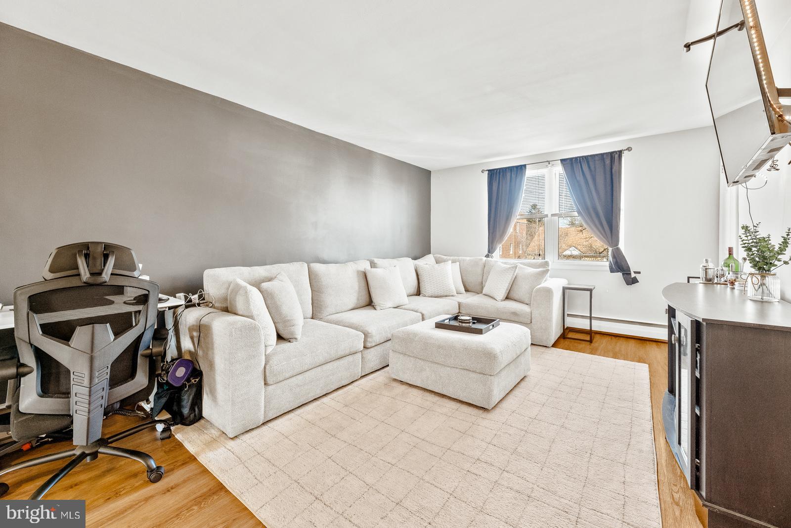 MAYFAIR (WEST) - Residential Income