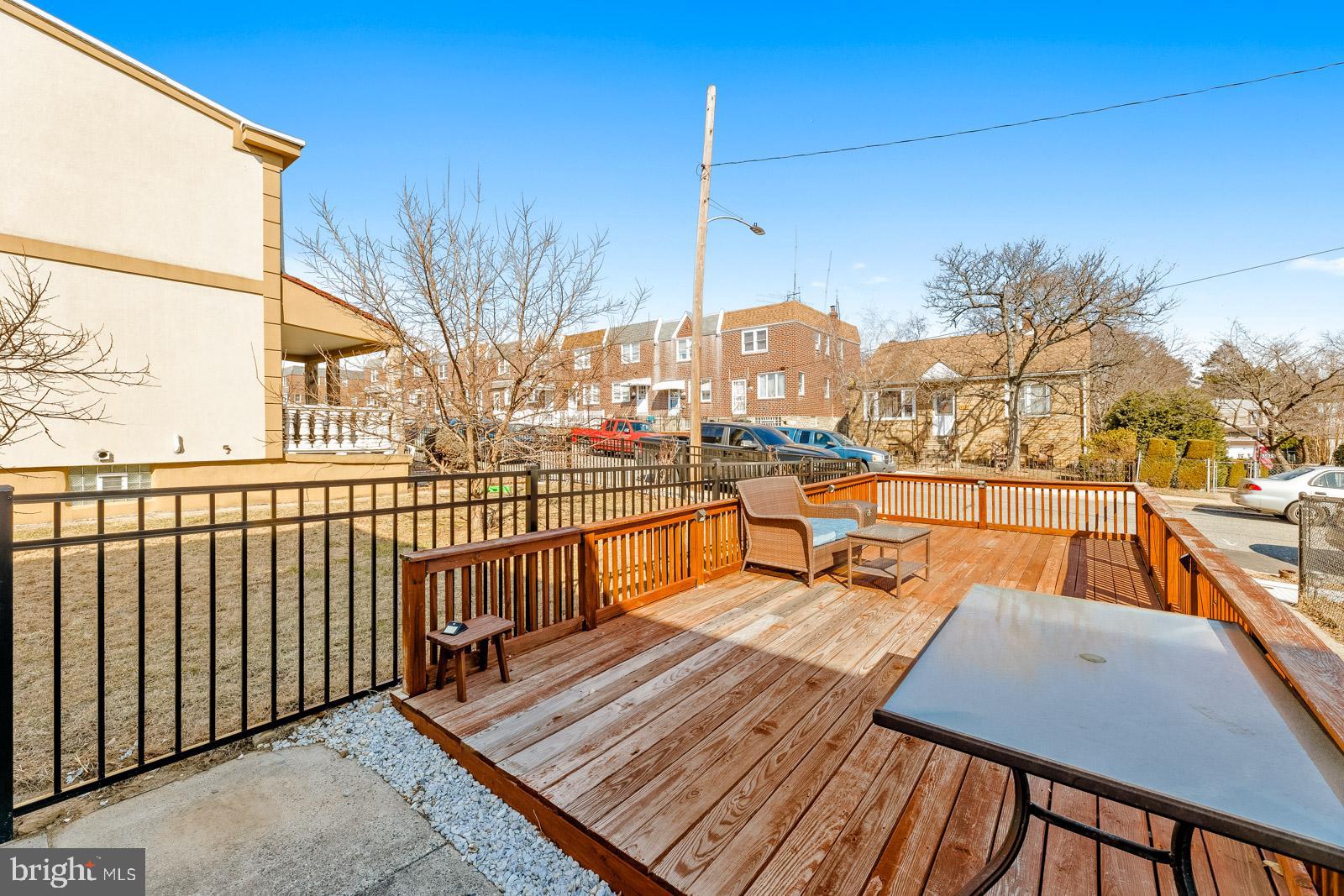 MAYFAIR (WEST) - Residential Income