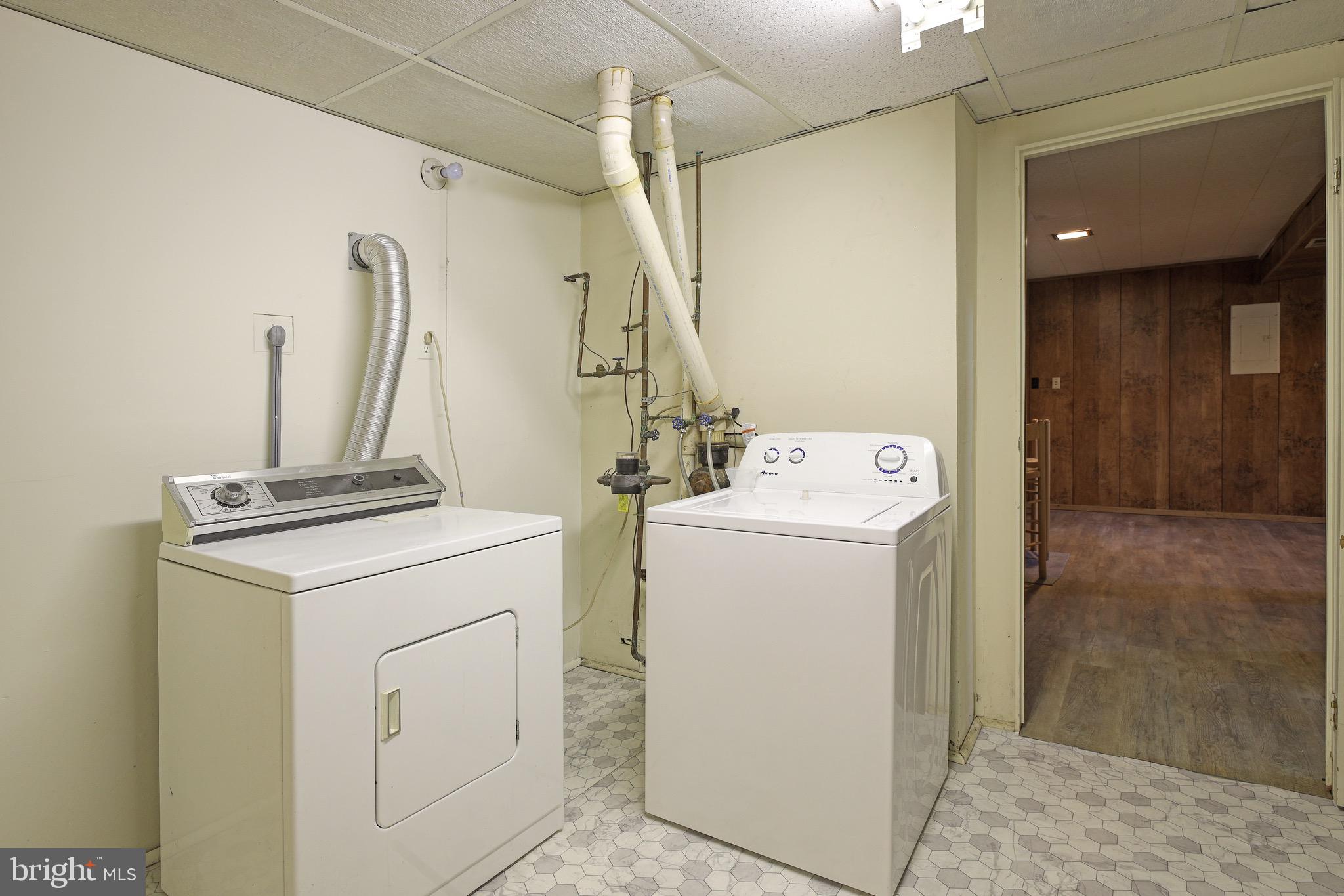 PINE TREE PLAT ONE - Residential