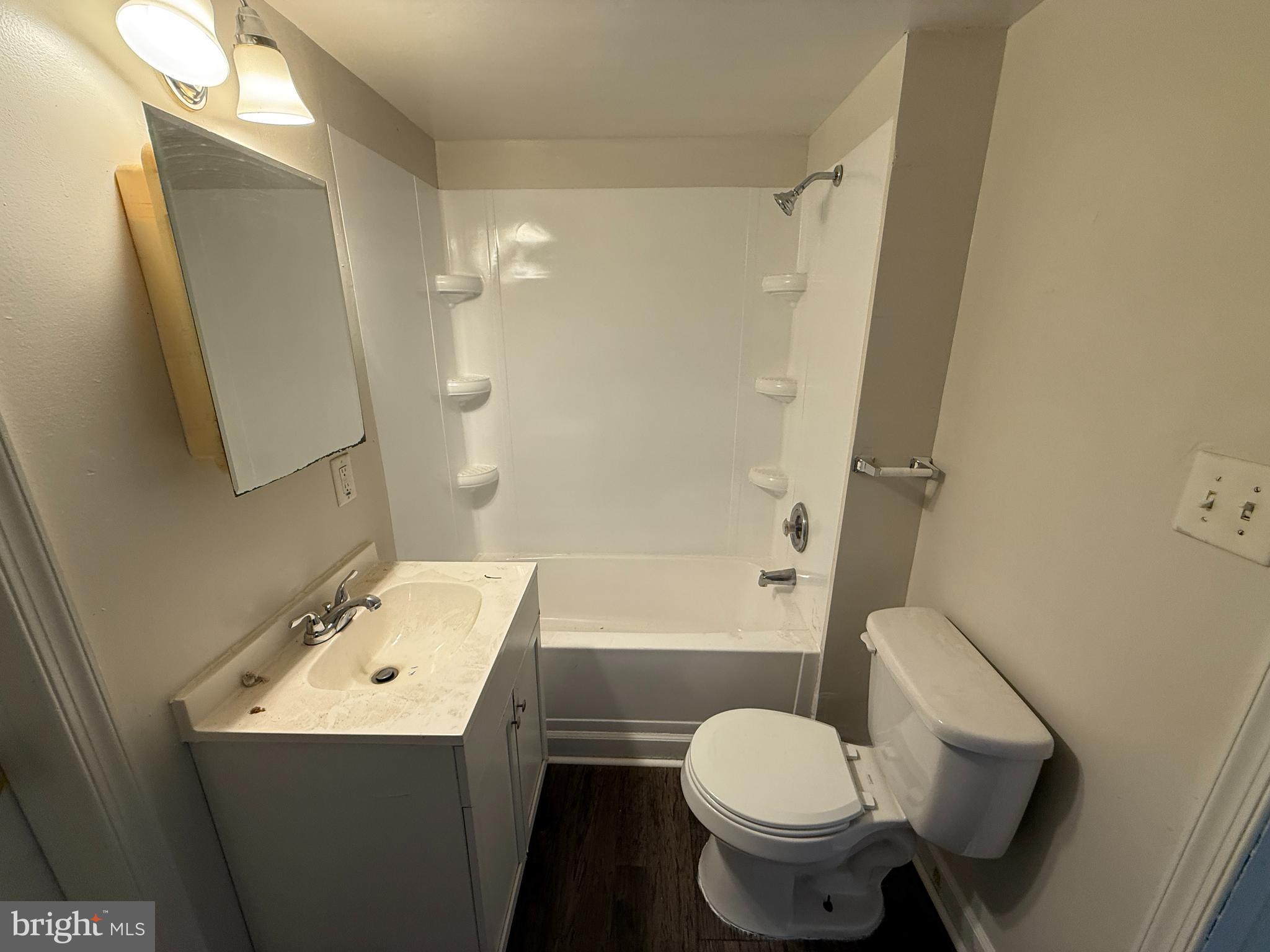 RICHARD BUMBREY - Residential Lease