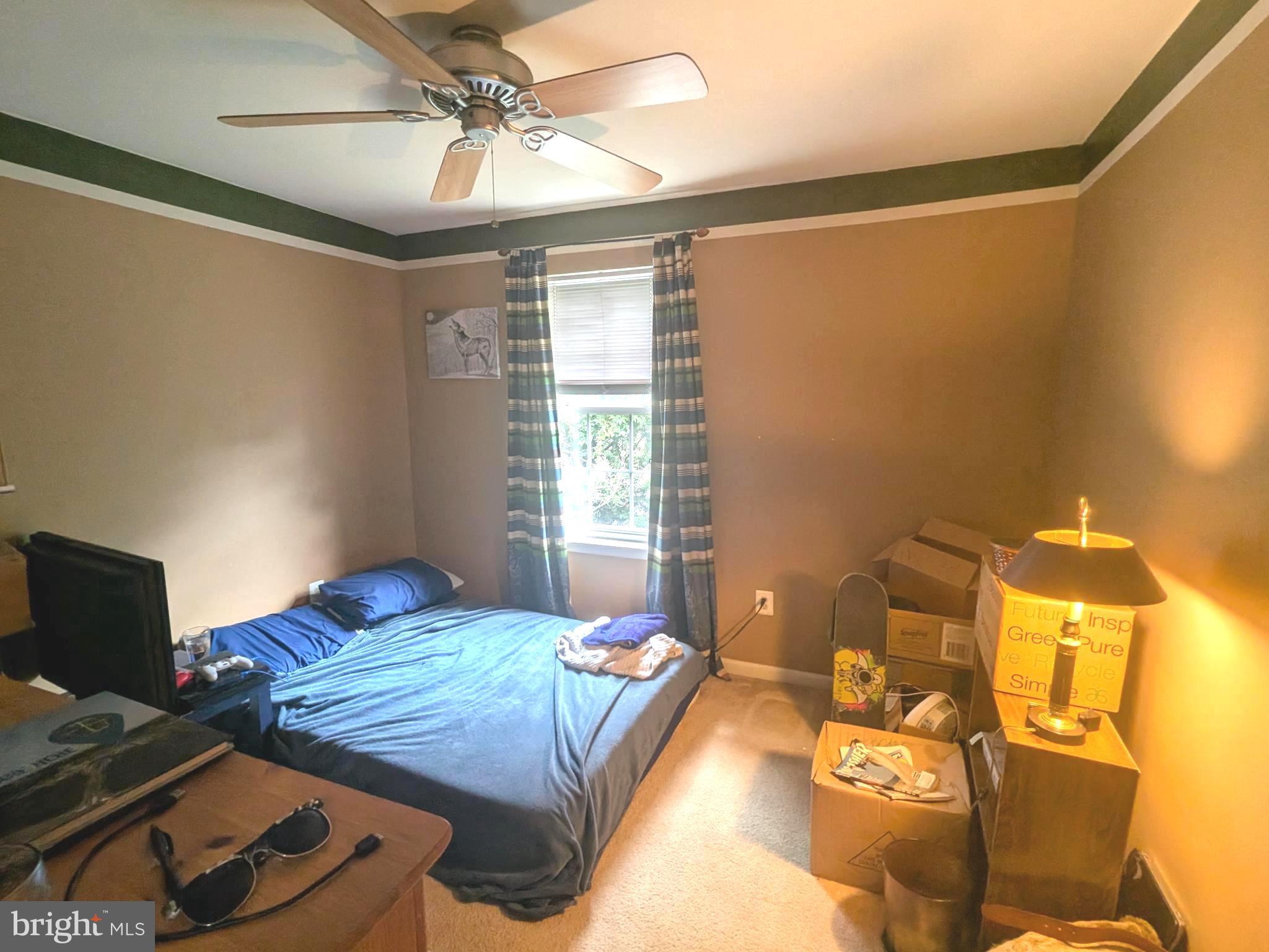 CLAYBORNE WOODS - Residential