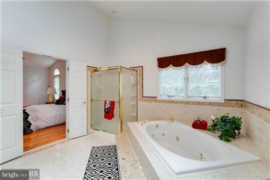 MEADOWCROFT - Residential