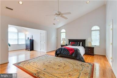 MEADOWCROFT - Residential