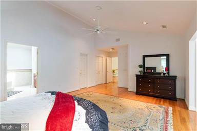 MEADOWCROFT - Residential