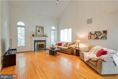 MEADOWCROFT - Residential