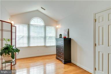 MEADOWCROFT - Residential