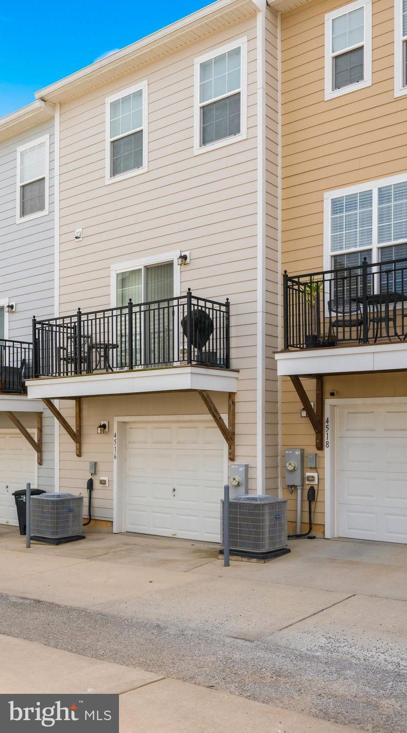 UPLANDS - Residential