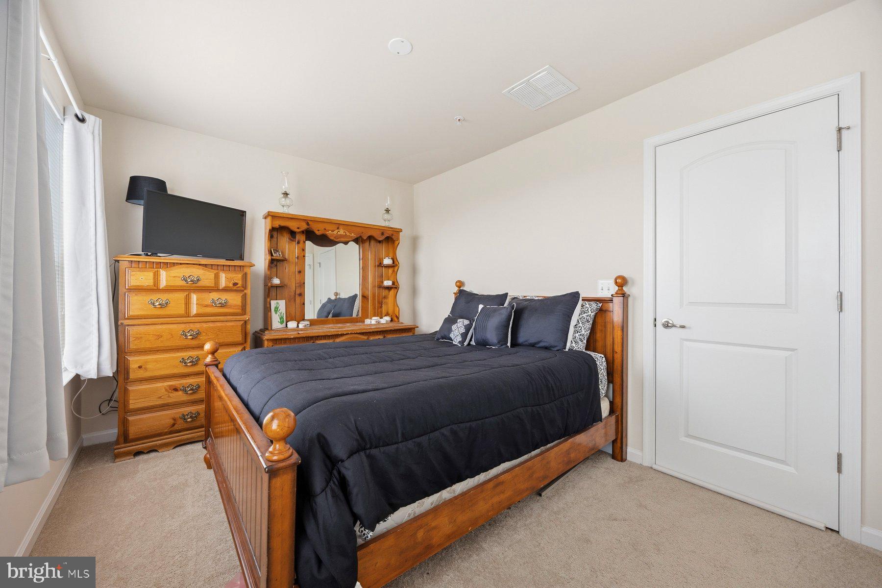 UPLANDS - Residential