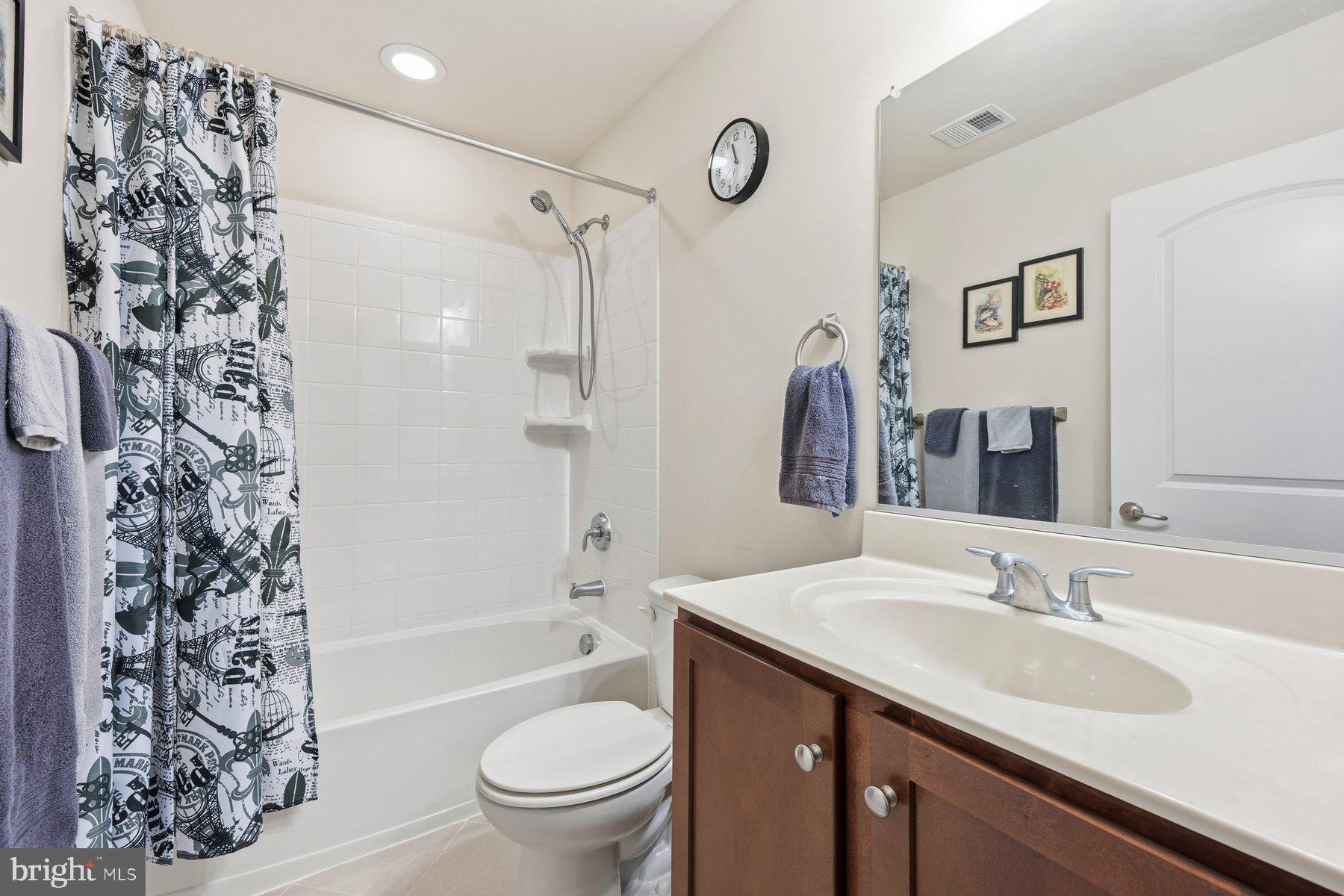 UPLANDS - Residential