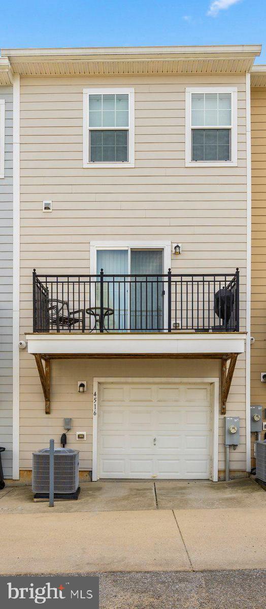 UPLANDS - Residential