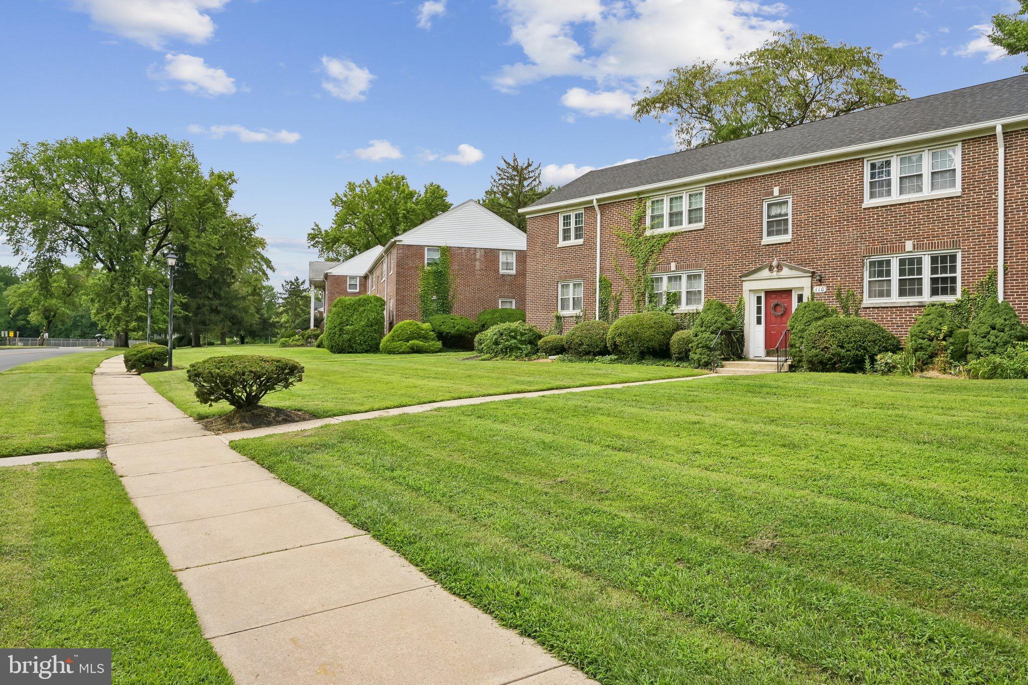 110 CHERRY PARKE B