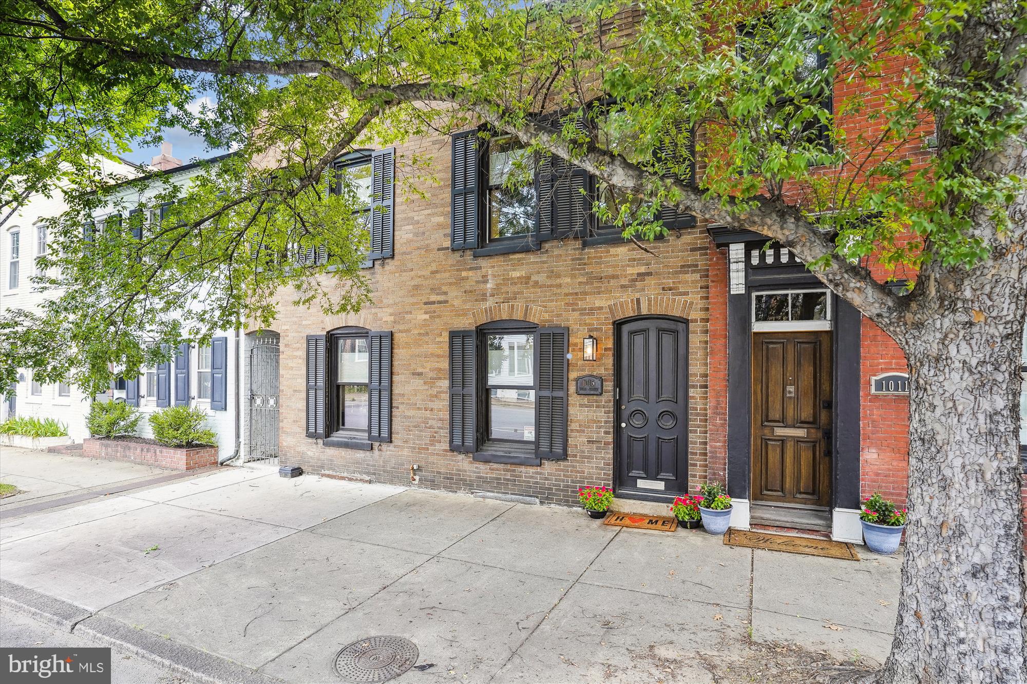 1015 DUKE STREET