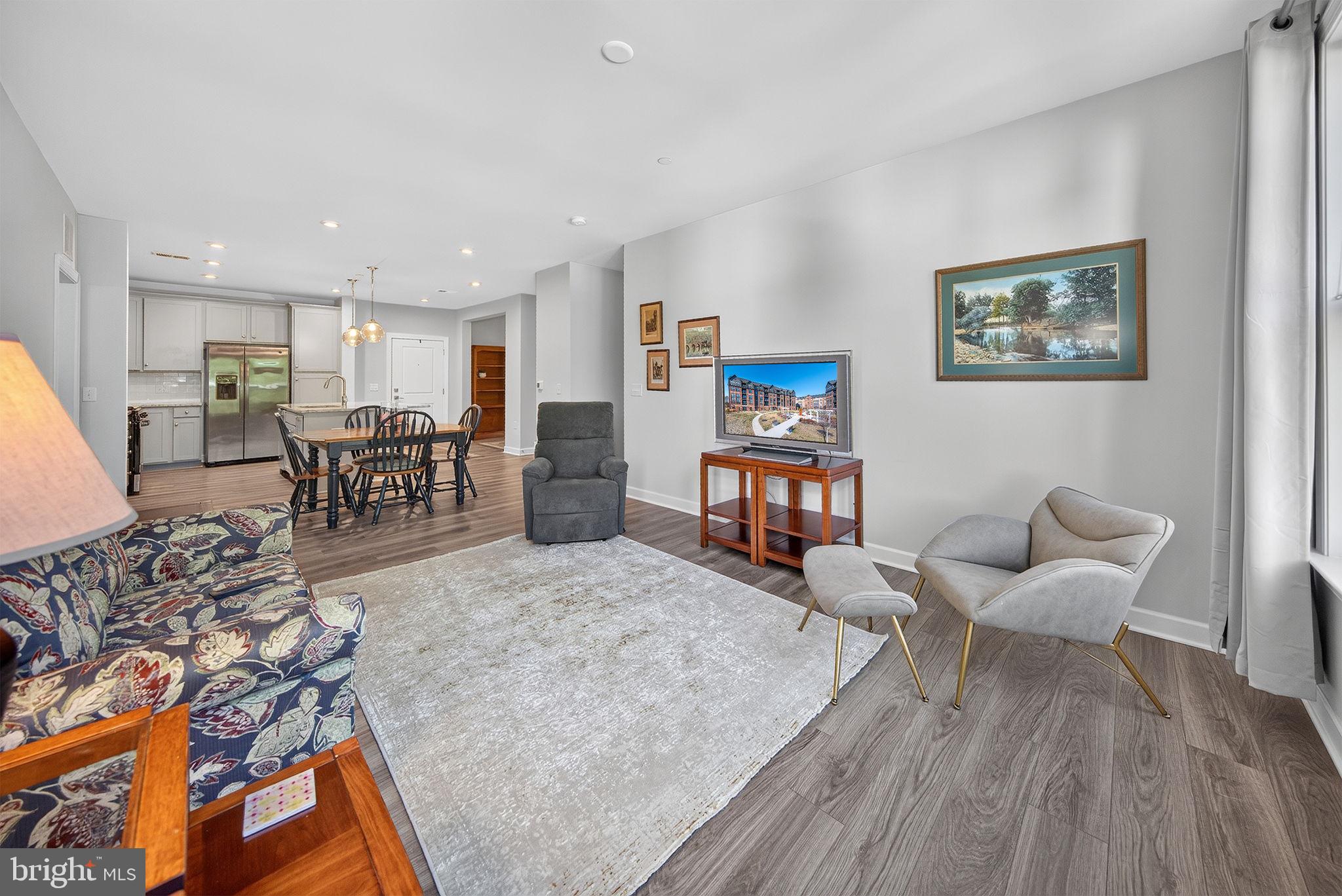 3925 FAIR RIDGE DRIVE 303