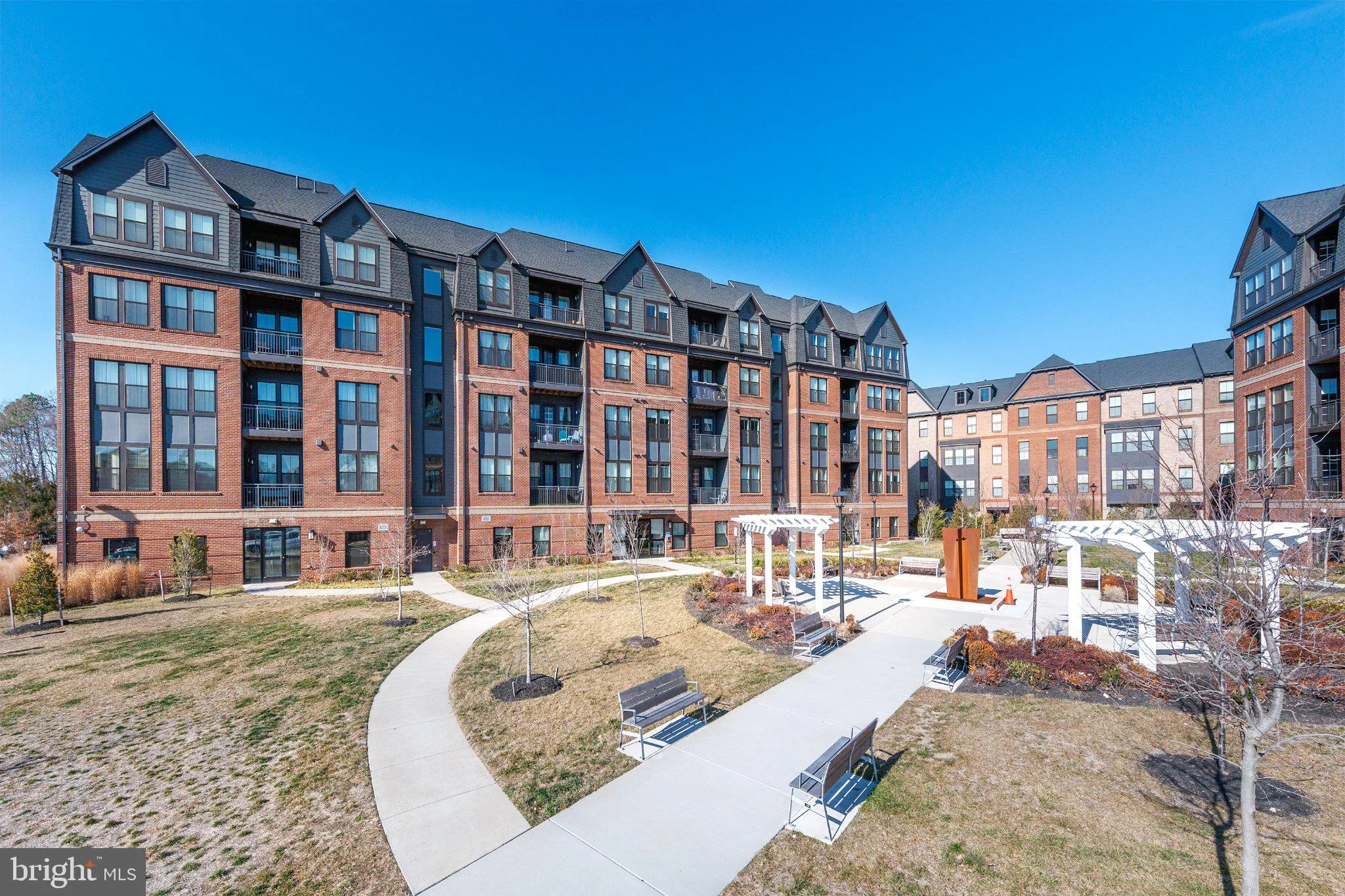3925 Fair Ridge Drive Unit 303, Fairfax, VA, 22033