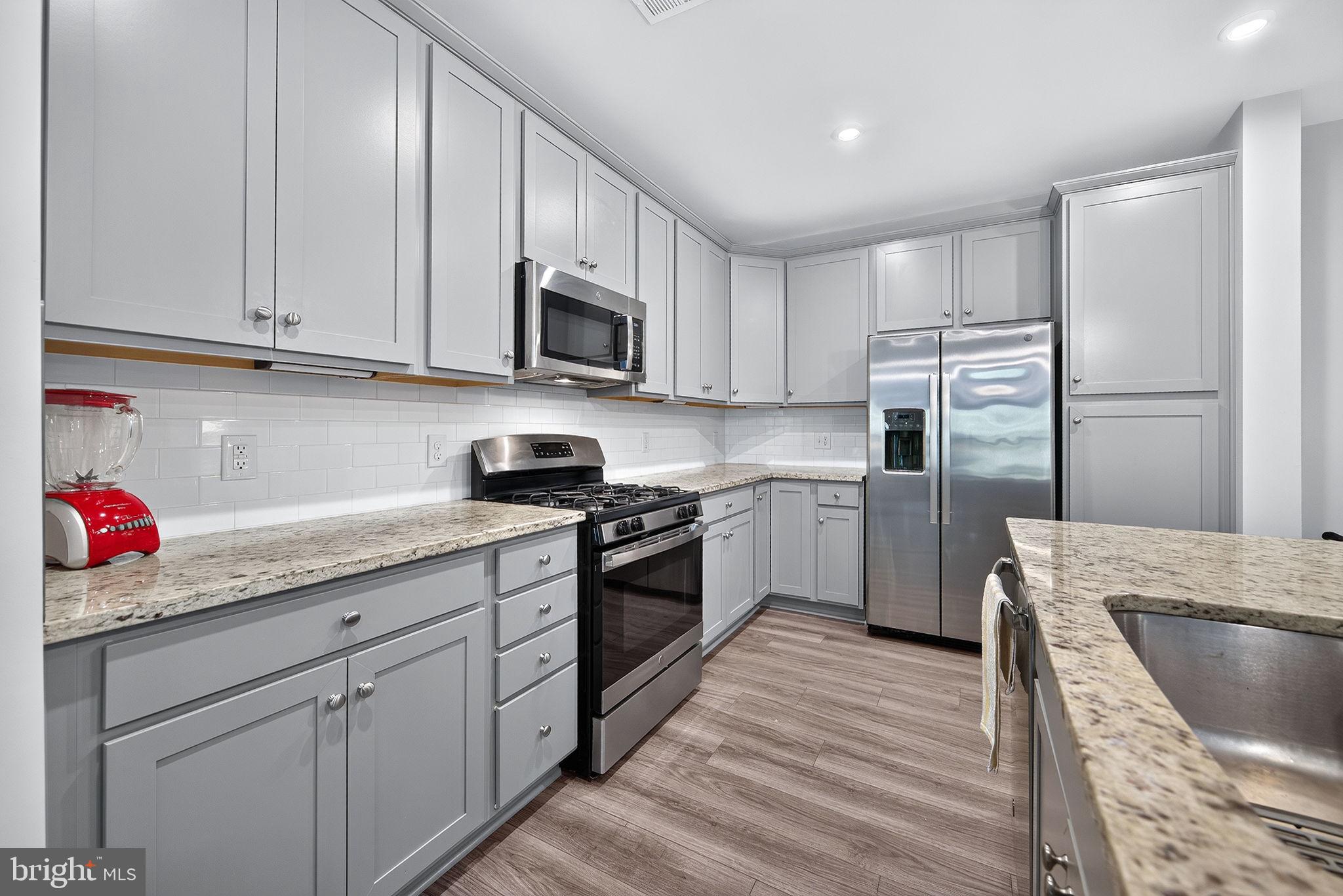3925 FAIR RIDGE DRIVE 303